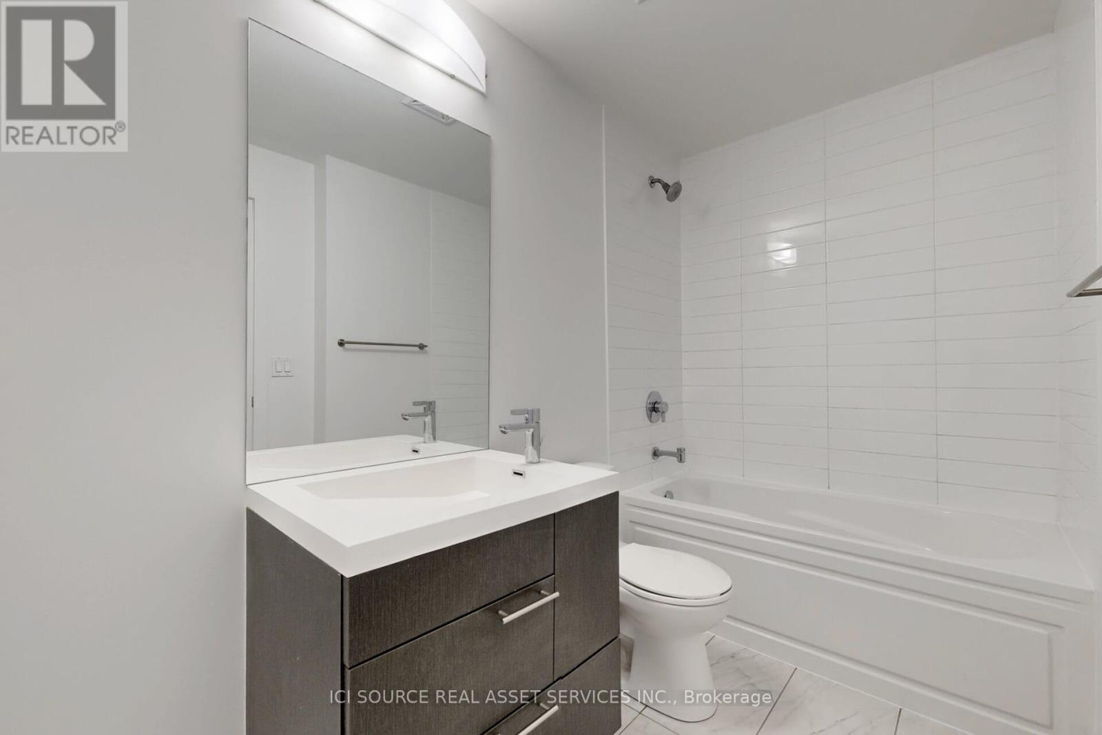 406 - 30 Nelson Street, Toronto, Ontario  M5V 0H5 - Photo 9 - C12407177