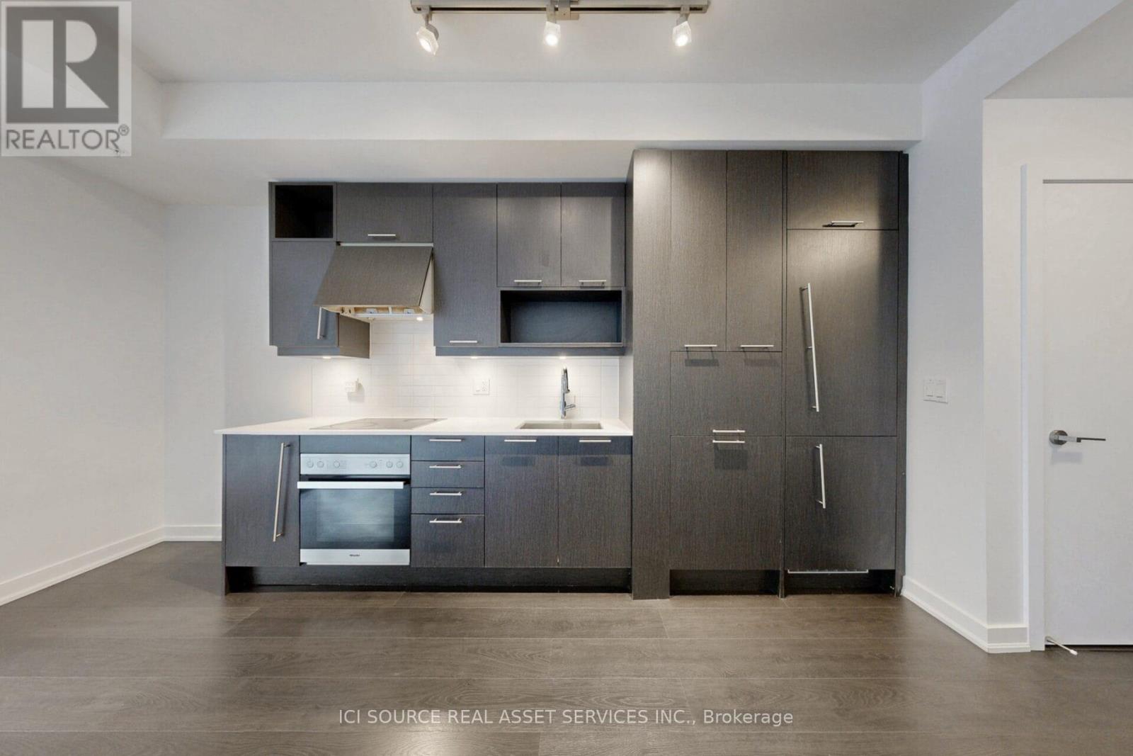 406 - 30 Nelson Street, Toronto, Ontario  M5V 0H5 - Photo 12 - C12407177
