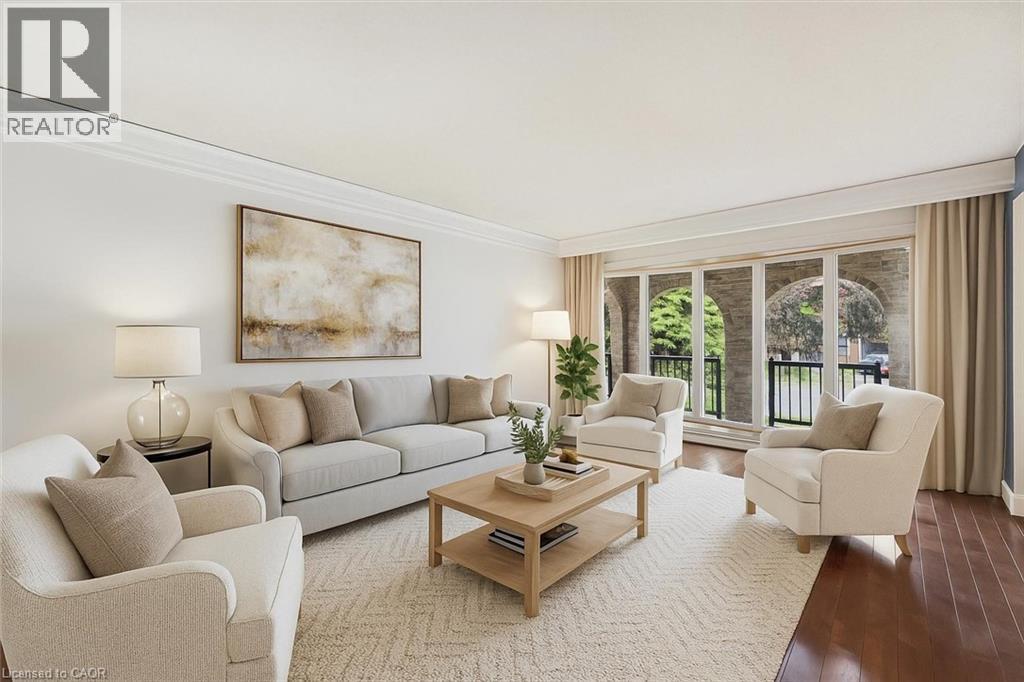 10 Villa Court, Hamilton, Ontario  L8W 1M2 - Photo 1 - 40782462