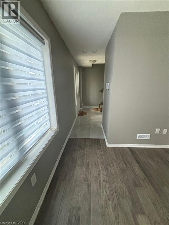 5024 Desantis Drive, Beamsville, Ontario  L0R 1B2 - Photo 6 - 40782292