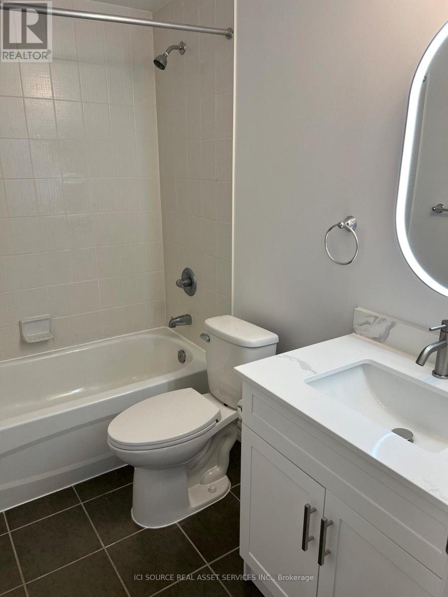 42 Southeast Pass, Whitchurch-Stouffville, Ontario  L4A 0Y3 - Photo 11 - N12481456
