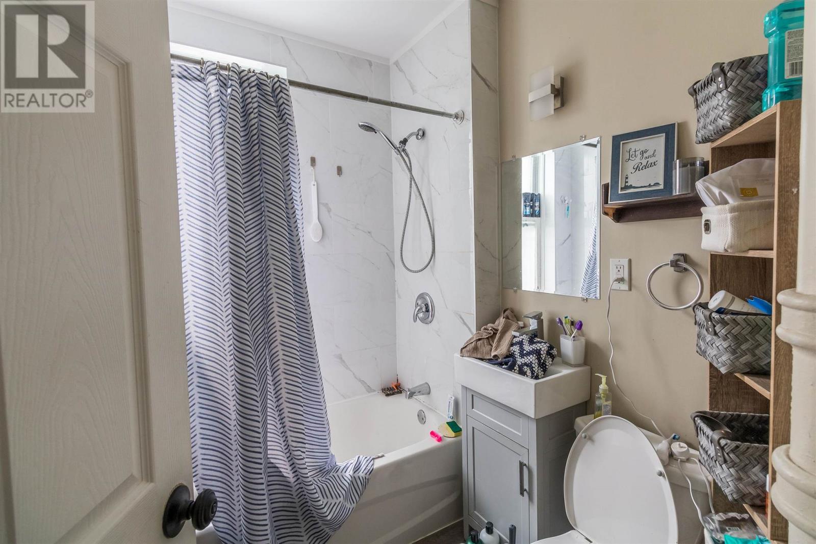 182 Spring St, Sault Ste Marie, Ontario  P6A 3A5 - Photo 10 - SM251767