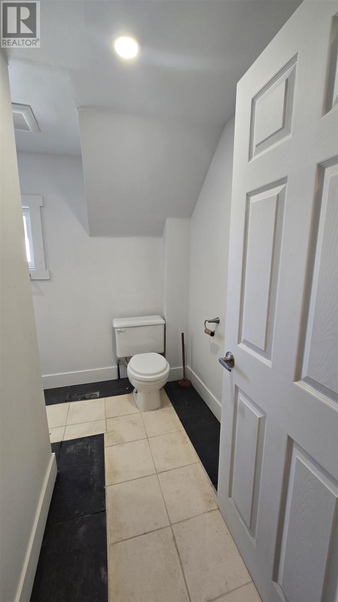 404 John St, Sault Ste. Marie, Ontario  P6C 3J9 - Photo 35 - SM252817