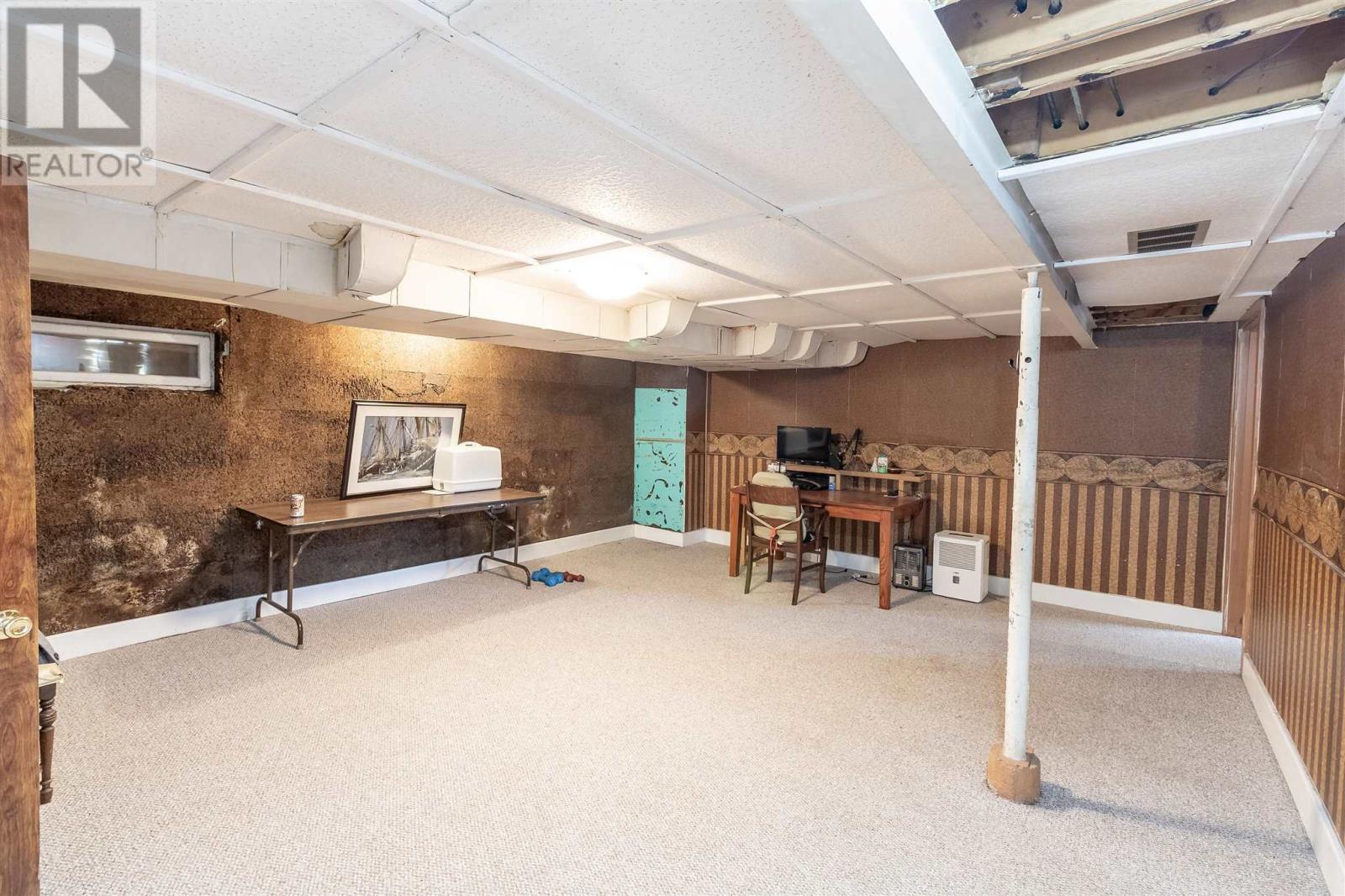 1266 Queen St E, Sault Ste. Marie, Ontario  P6A 2E8 - Photo 26 - SM252944