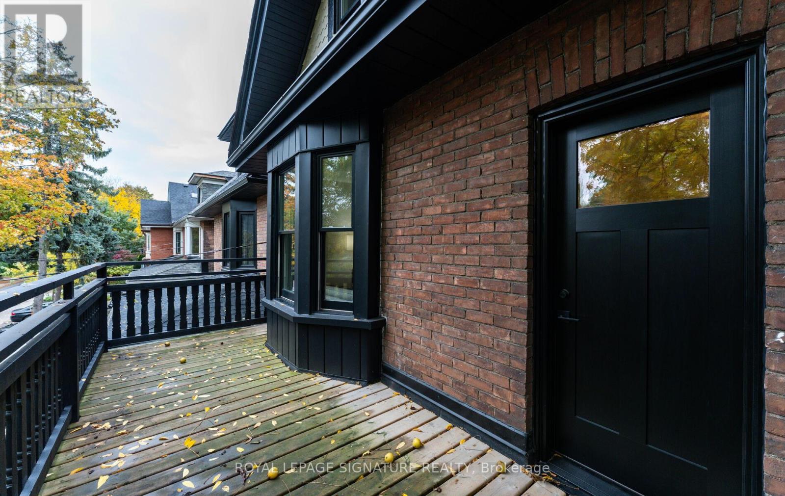 135 Marion Street, Toronto, Ontario  M6R 1E6 - Photo 37 - W12477722