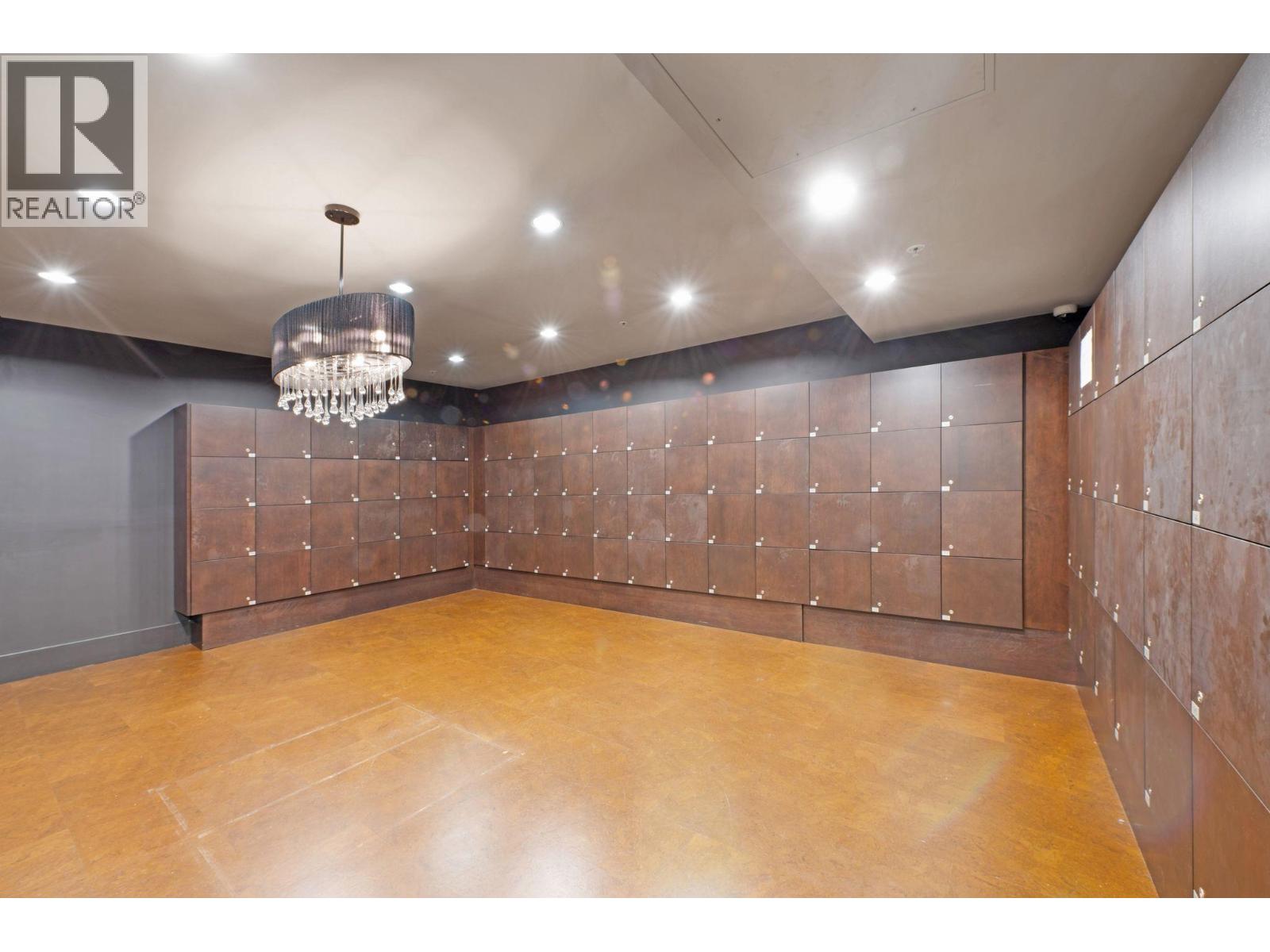903 2959 Glen Drive, Coquitlam, British Columbia  V3B 0B8 - Photo 25 - R3058269