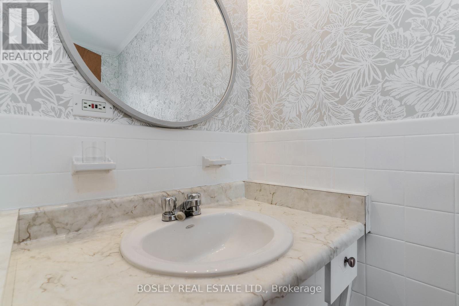 120 Rockford Road, Toronto, Ontario  M2R 3A7 - Photo 26 - C12483916