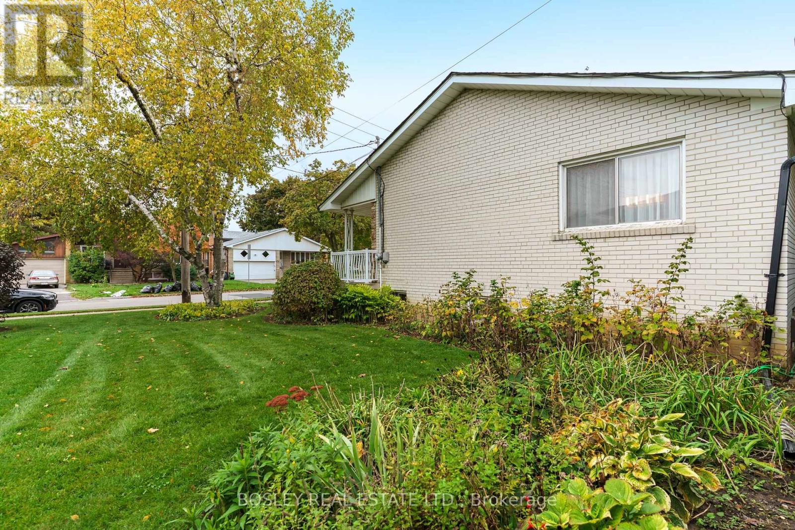 120 Rockford Road, Toronto, Ontario  M2R 3A7 - Photo 36 - C12483916