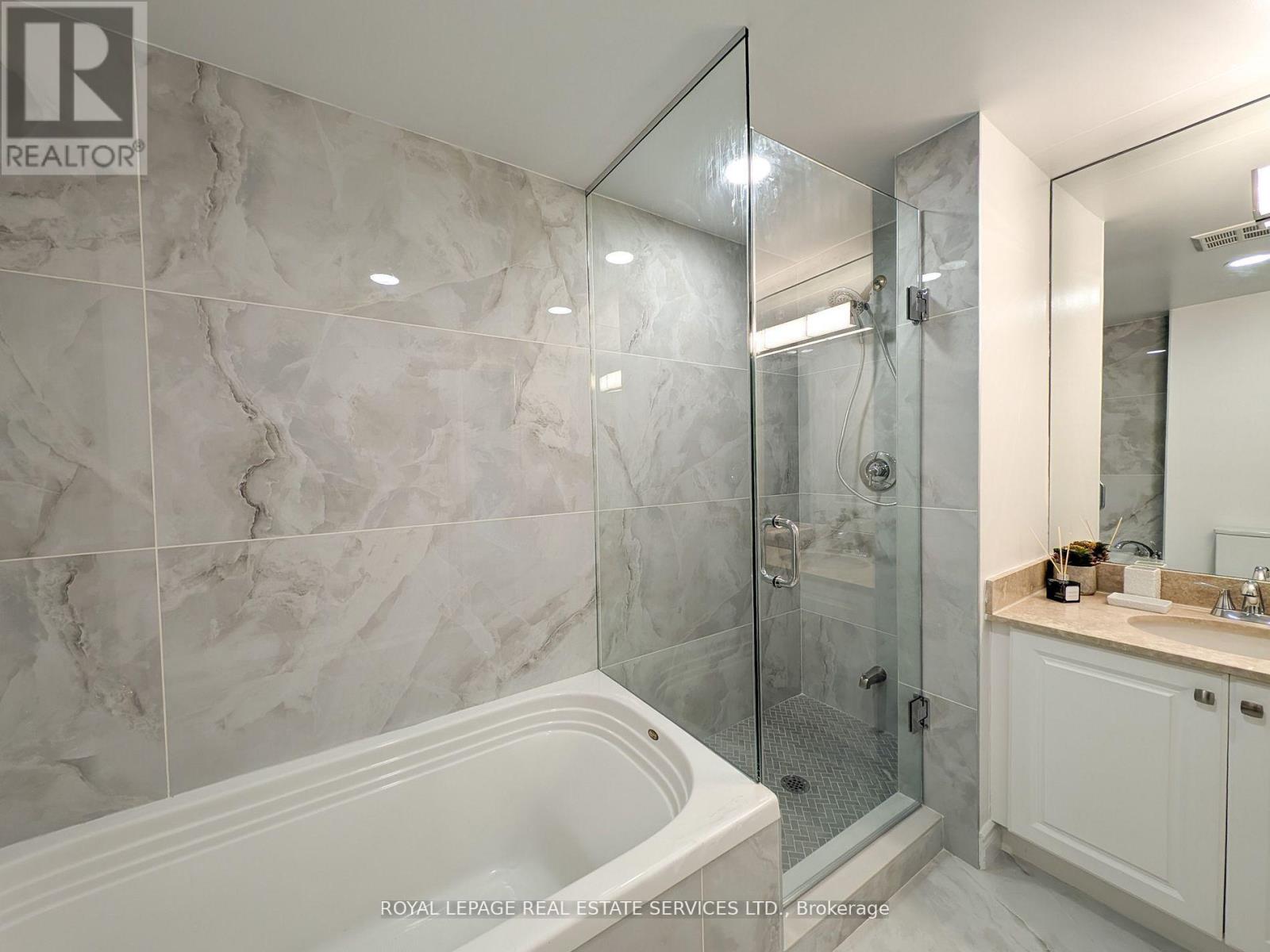 811 - 18 William Carson Crescent, Toronto, Ontario  M2P 2G6 - Photo 21 - C12483939