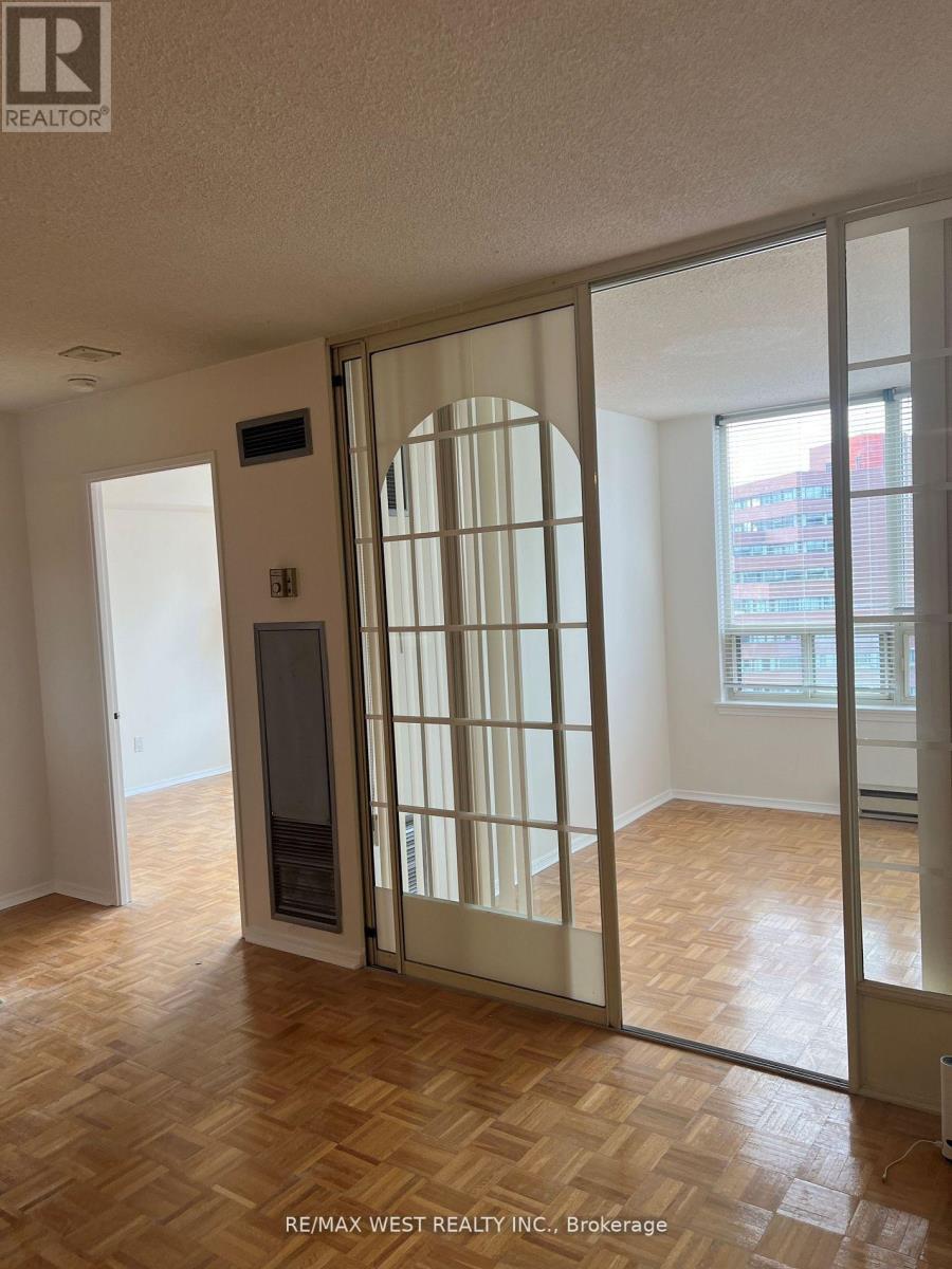 1412 - 30 Greenfield Avenue, Toronto, Ontario  M2N 6N3 - Photo 11 - C12483945