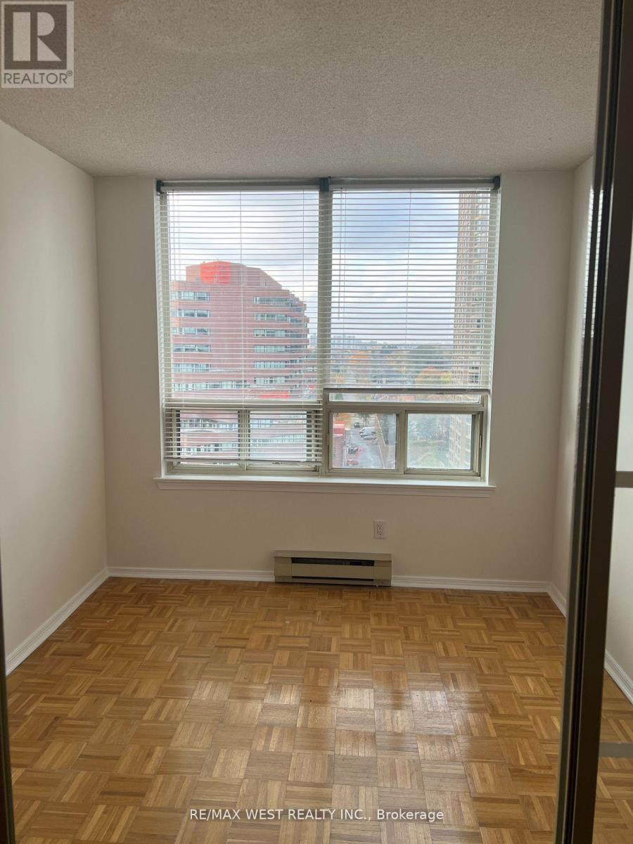1412 - 30 Greenfield Avenue, Toronto, Ontario  M2N 6N3 - Photo 12 - C12483945