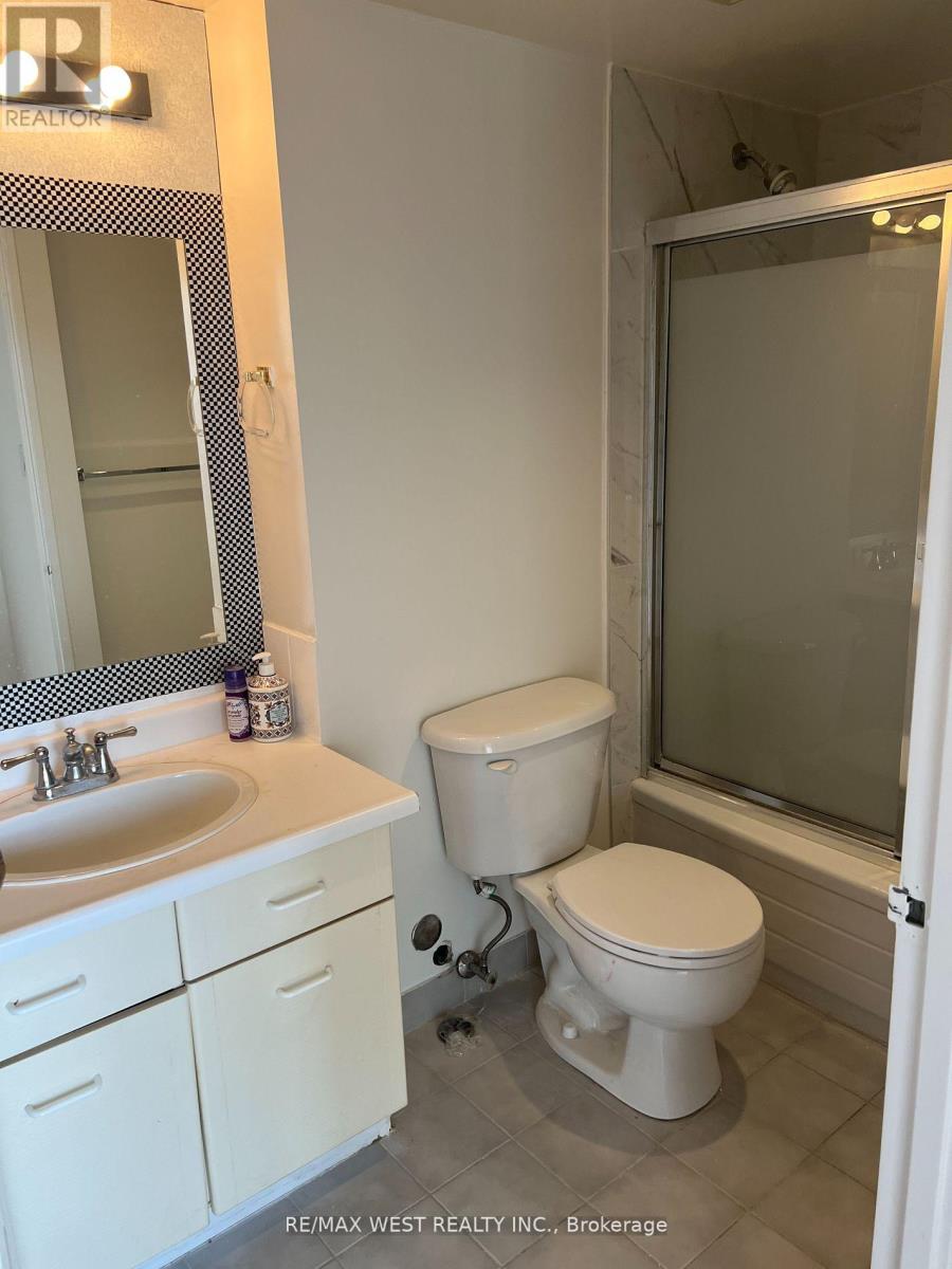 1412 - 30 Greenfield Avenue, Toronto, Ontario  M2N 6N3 - Photo 15 - C12483945