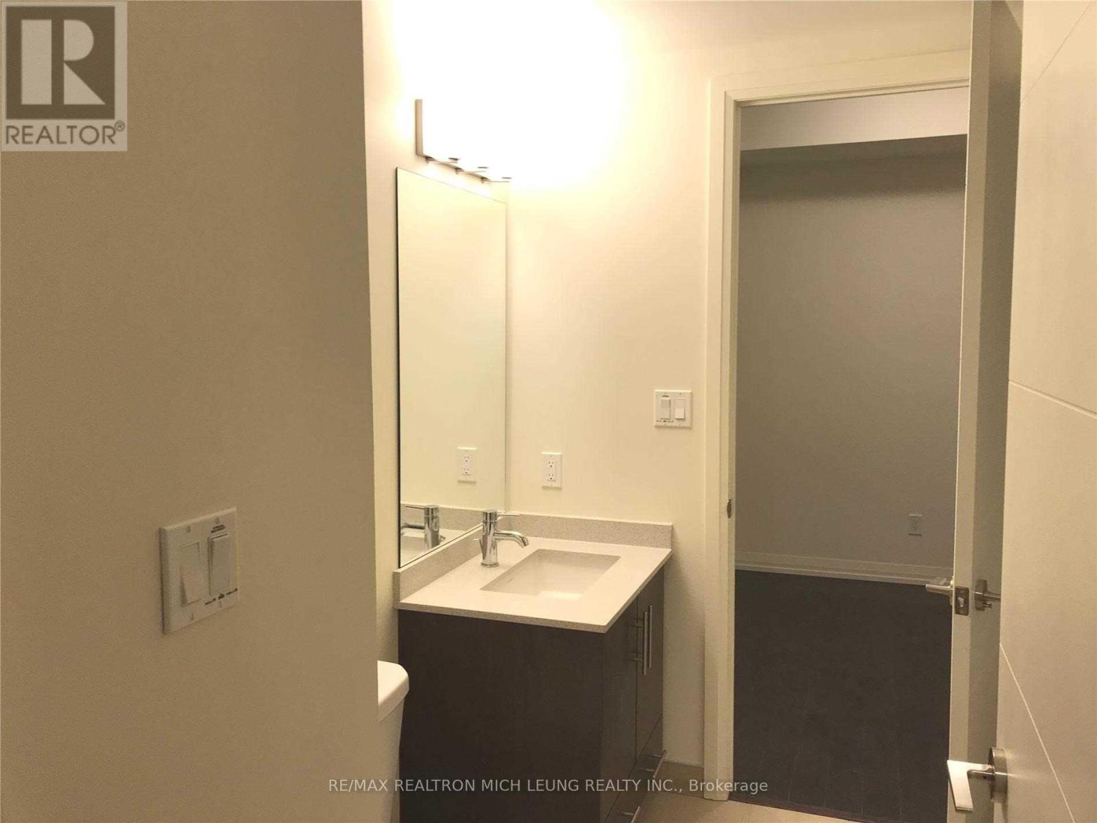1826 - 460 Adelaide Street E, Toronto, Ontario  M5A 0E7 - Photo 7 - C12483946