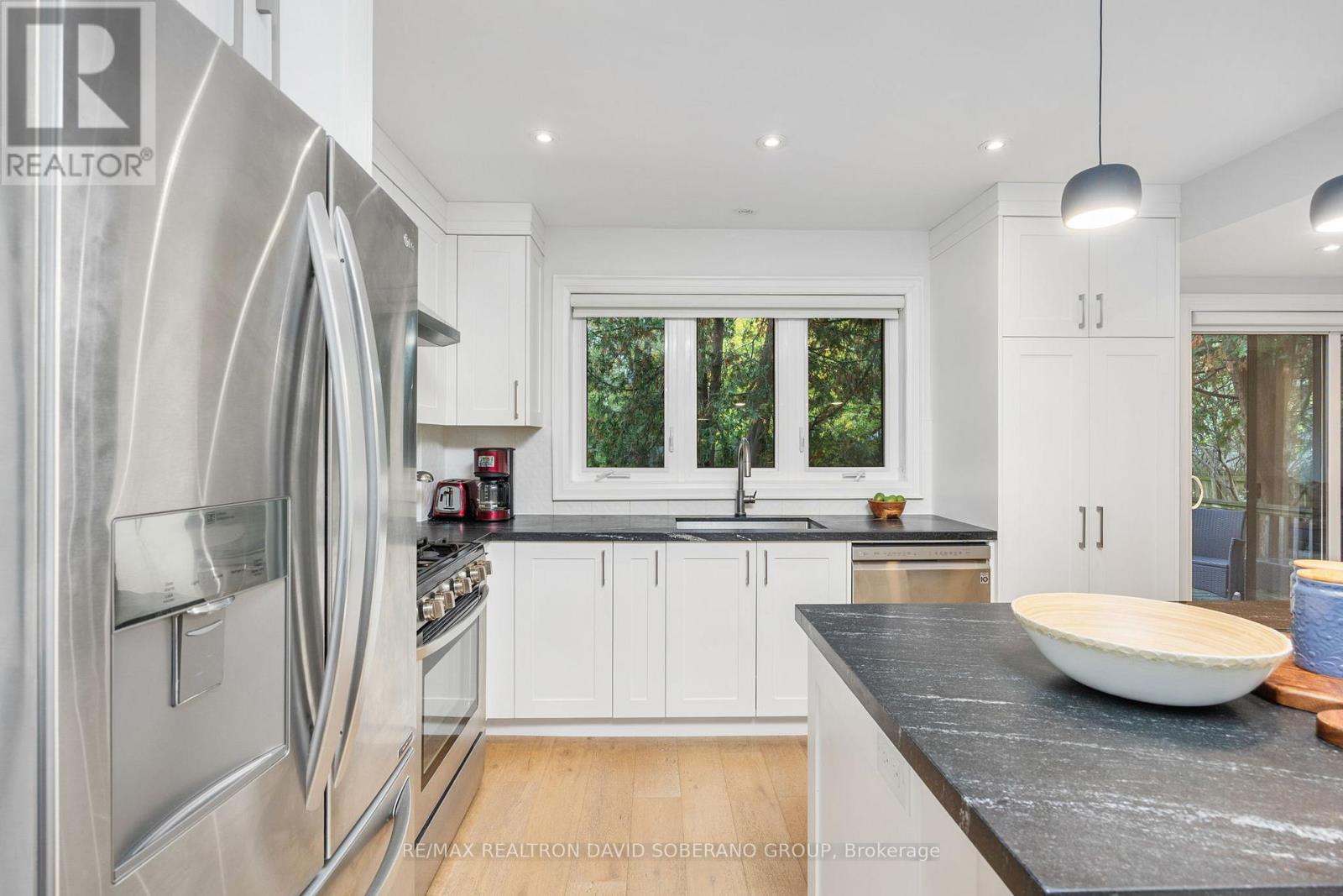 28 Touraine Avenue, Toronto, Ontario  M3H 1R1 - Photo 14 - C12483951
