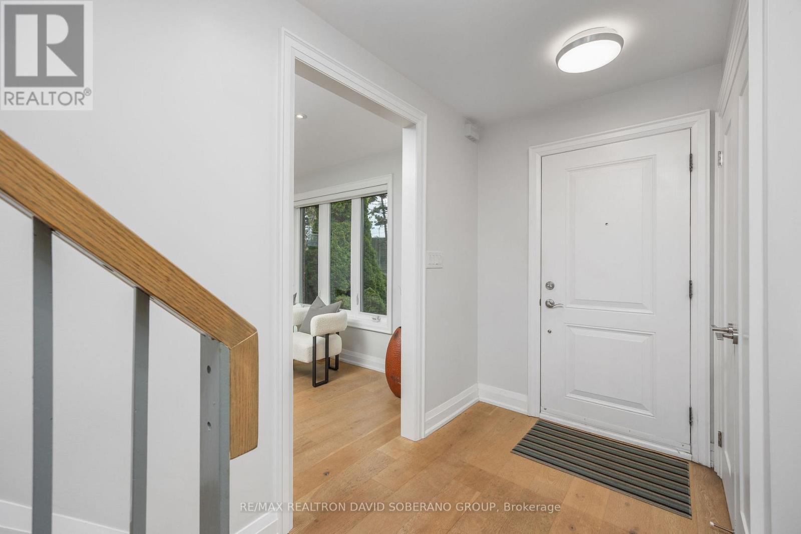 28 Touraine Avenue, Toronto, Ontario  M3H 1R1 - Photo 5 - C12483951