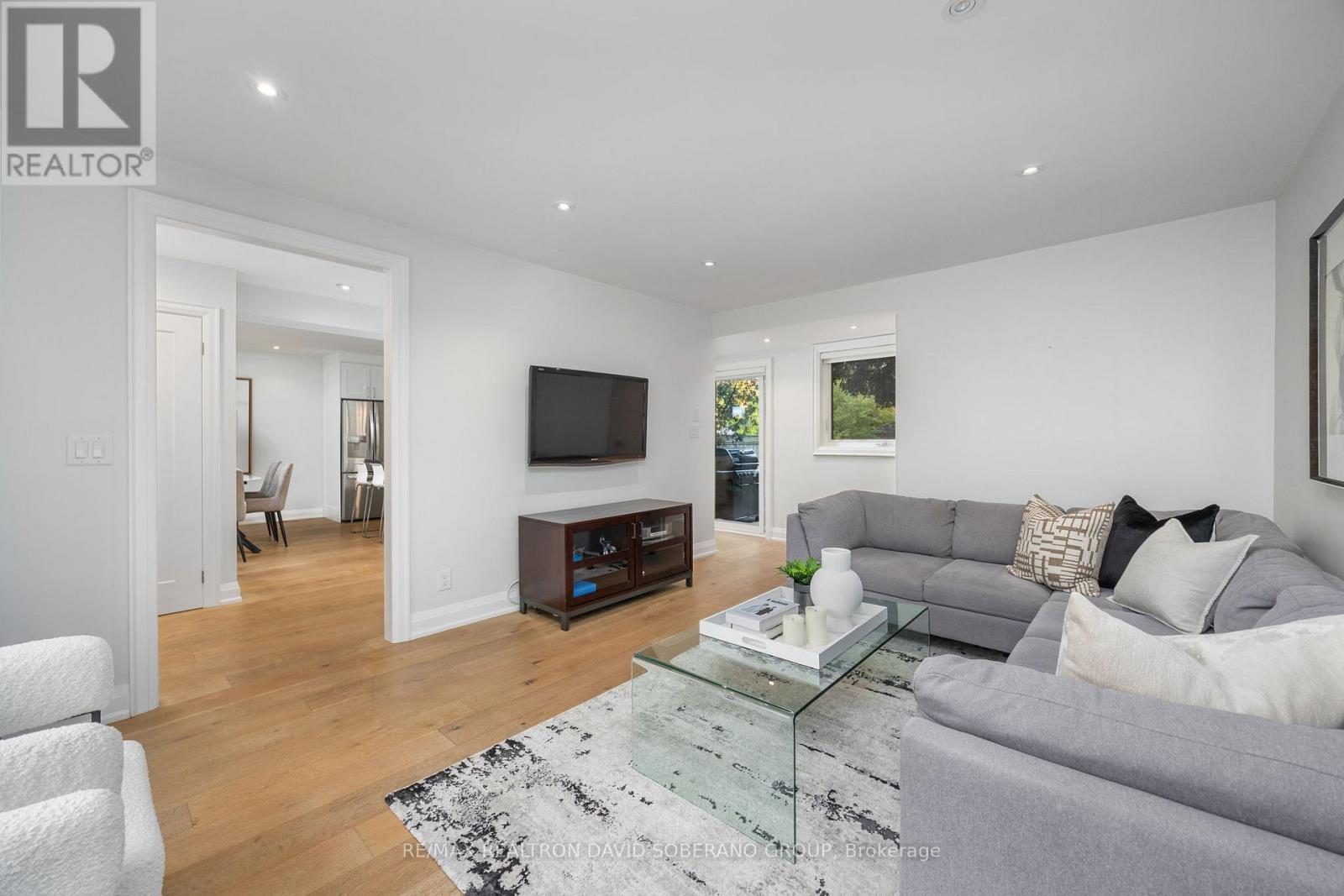 28 Touraine Avenue, Toronto, Ontario  M3H 1R1 - Photo 8 - C12483951