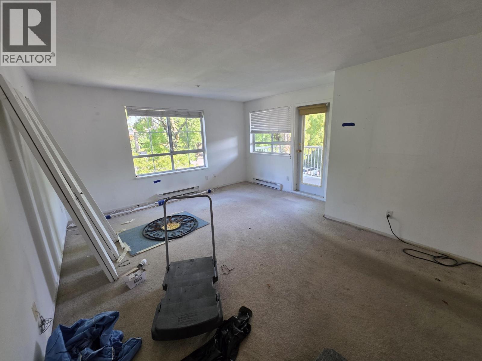 302 723 Twelfth Street, New Westminster, British Columbia  V3M 4J8 - Photo 8 - R3061669