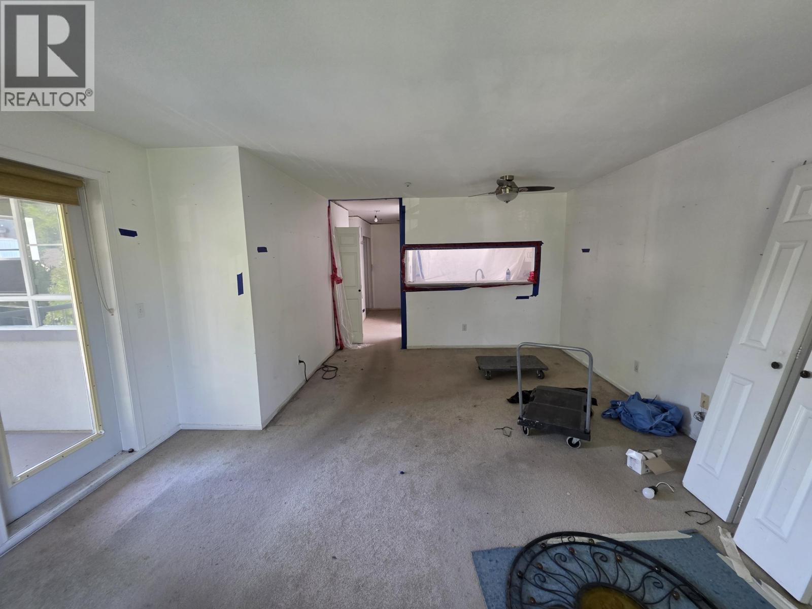 302 723 Twelfth Street, New Westminster, British Columbia  V3M 4J8 - Photo 9 - R3061669