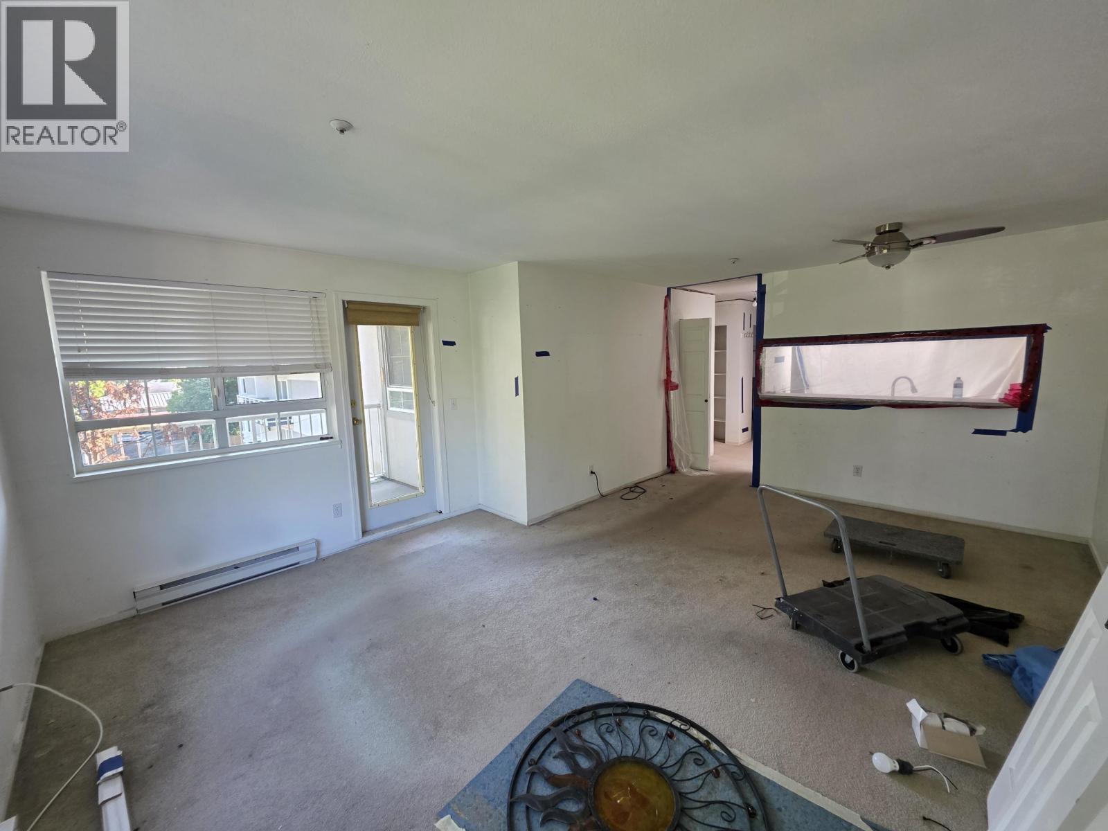 302 723 Twelfth Street, New Westminster, British Columbia  V3M 4J8 - Photo 10 - R3061669