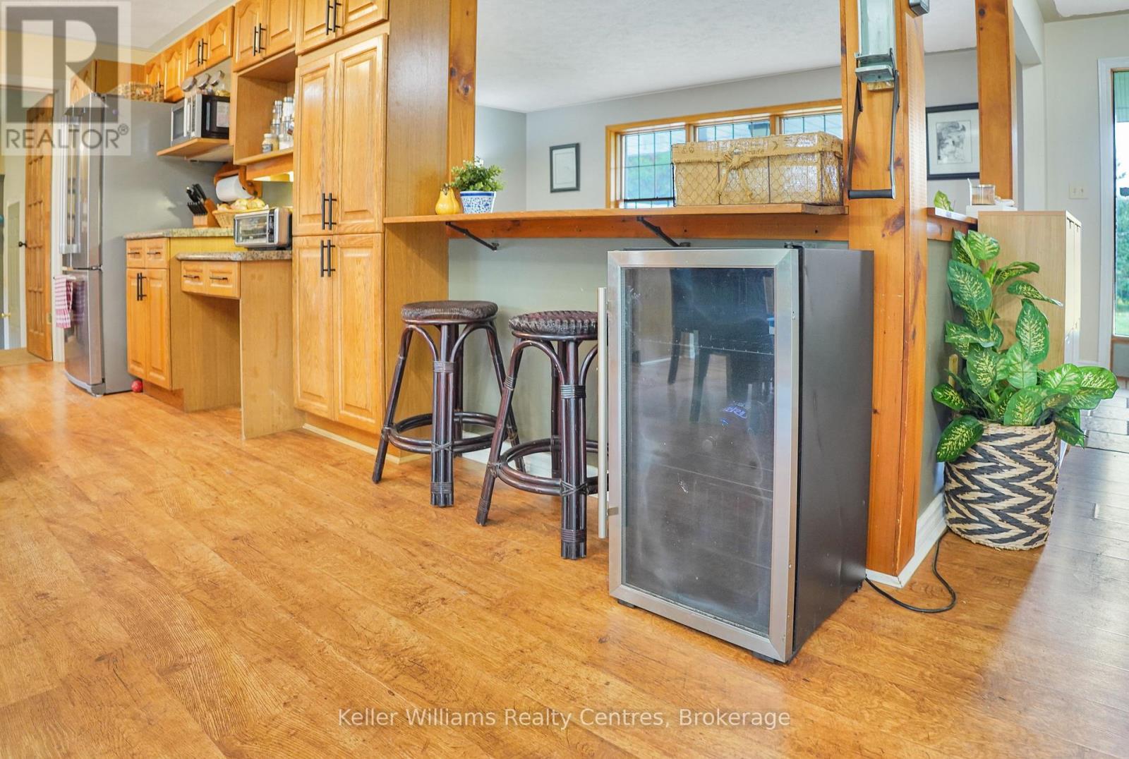 12 Pine Tree Drive, South Bruce Peninsula, Ontario  N0H 2T0 - Photo 14 - X12484011
