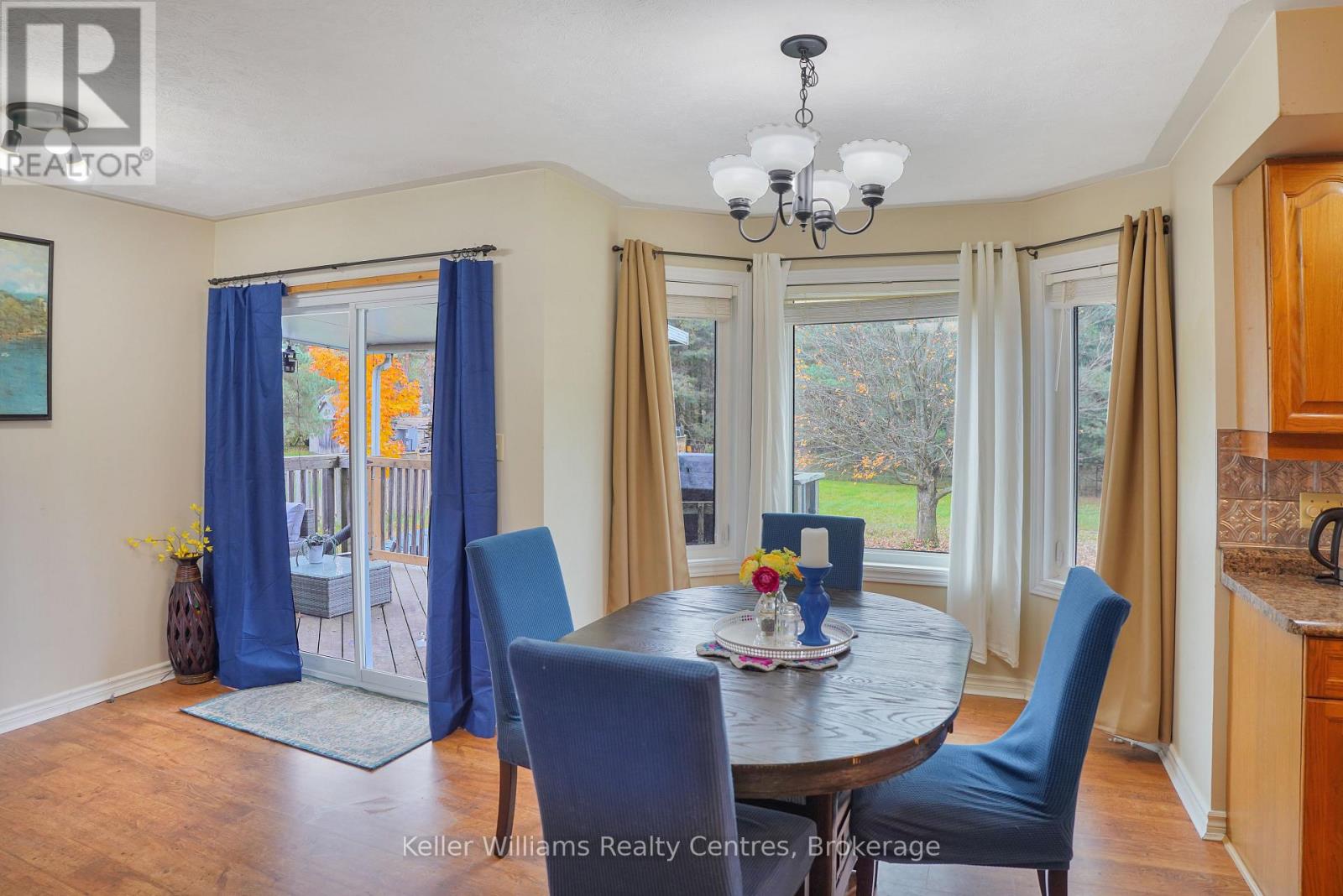 12 Pine Tree Drive, South Bruce Peninsula, Ontario  N0H 2T0 - Photo 15 - X12484011