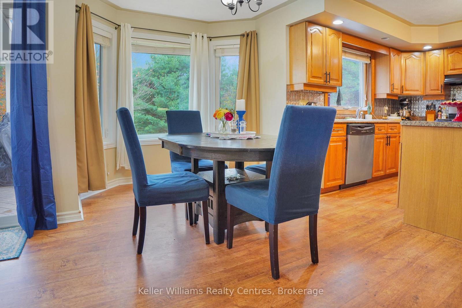 12 Pine Tree Drive, South Bruce Peninsula, Ontario  N0H 2T0 - Photo 16 - X12484011