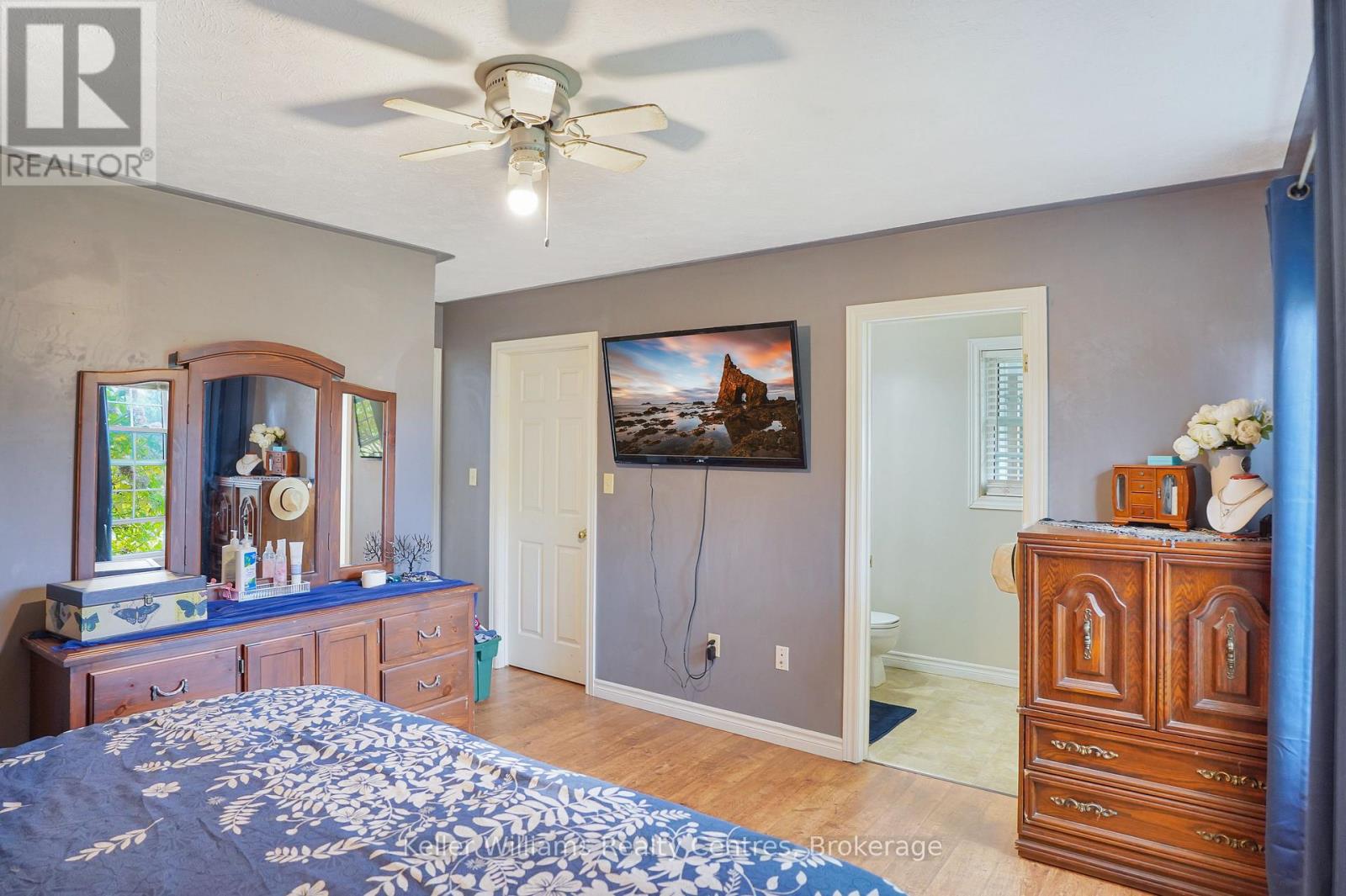 12 Pine Tree Drive, South Bruce Peninsula, Ontario  N0H 2T0 - Photo 23 - X12484011