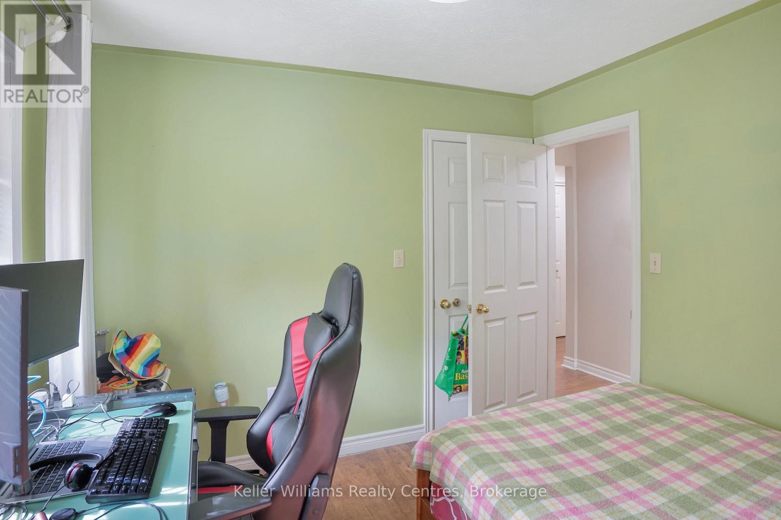 12 Pine Tree Drive, South Bruce Peninsula, Ontario  N0H 2T0 - Photo 26 - X12484011
