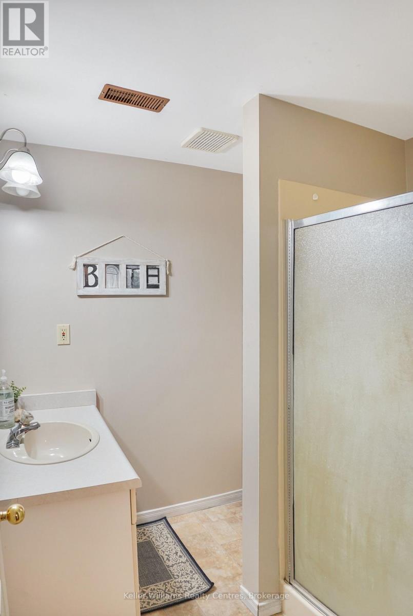 12 Pine Tree Drive, South Bruce Peninsula, Ontario  N0H 2T0 - Photo 37 - X12484011