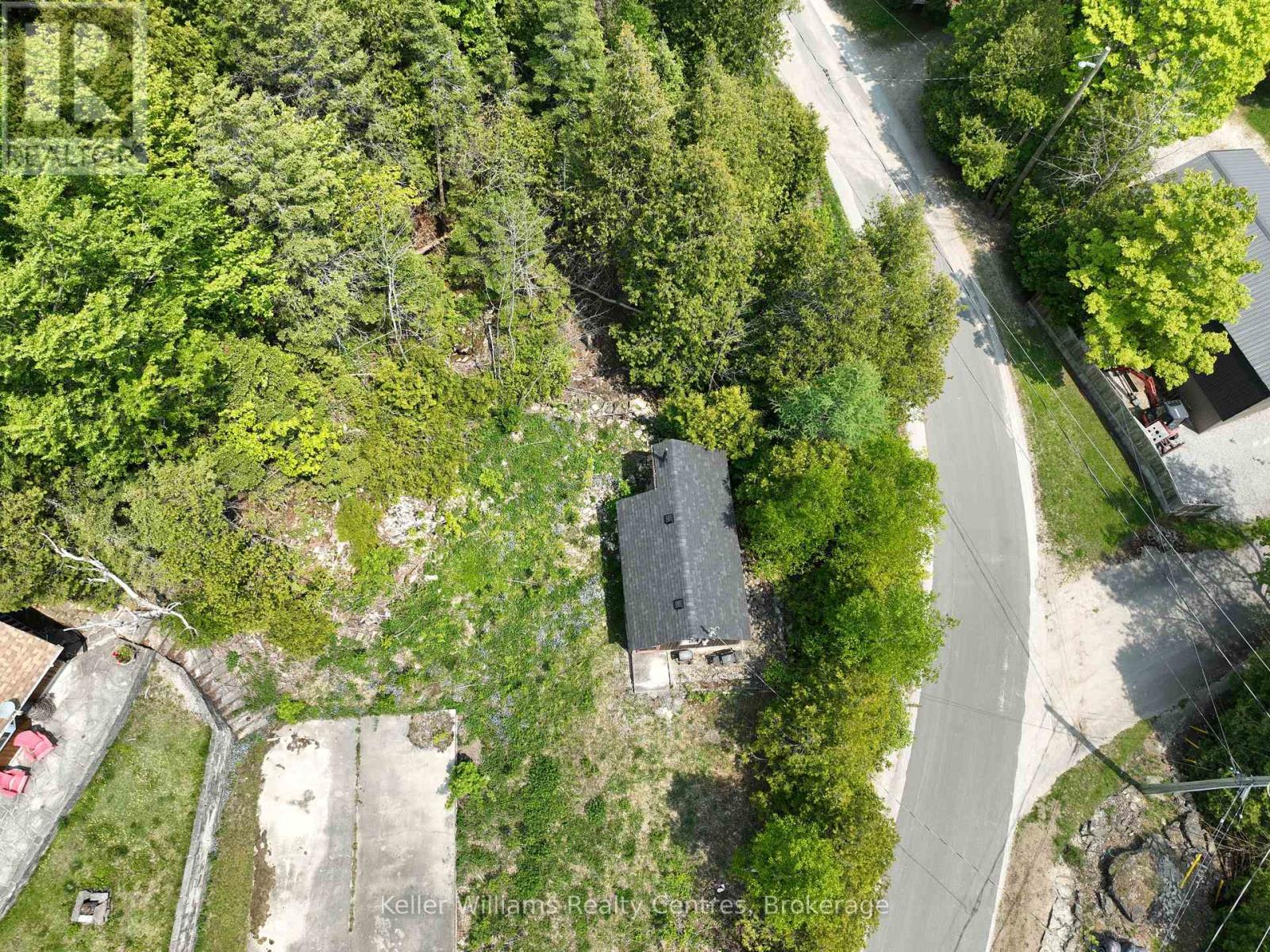 79 Whippoorwill Road, Northern Bruce Peninsula, Ontario  N0H 1W0 - Photo 17 - X12484061