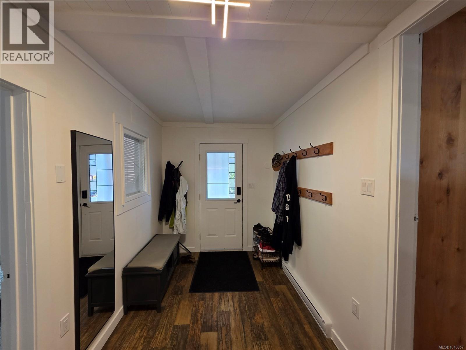 6088 Grandview Rd, Port Alberni, British Columbia  V9Y 8W1 - Photo 5 - 1018357