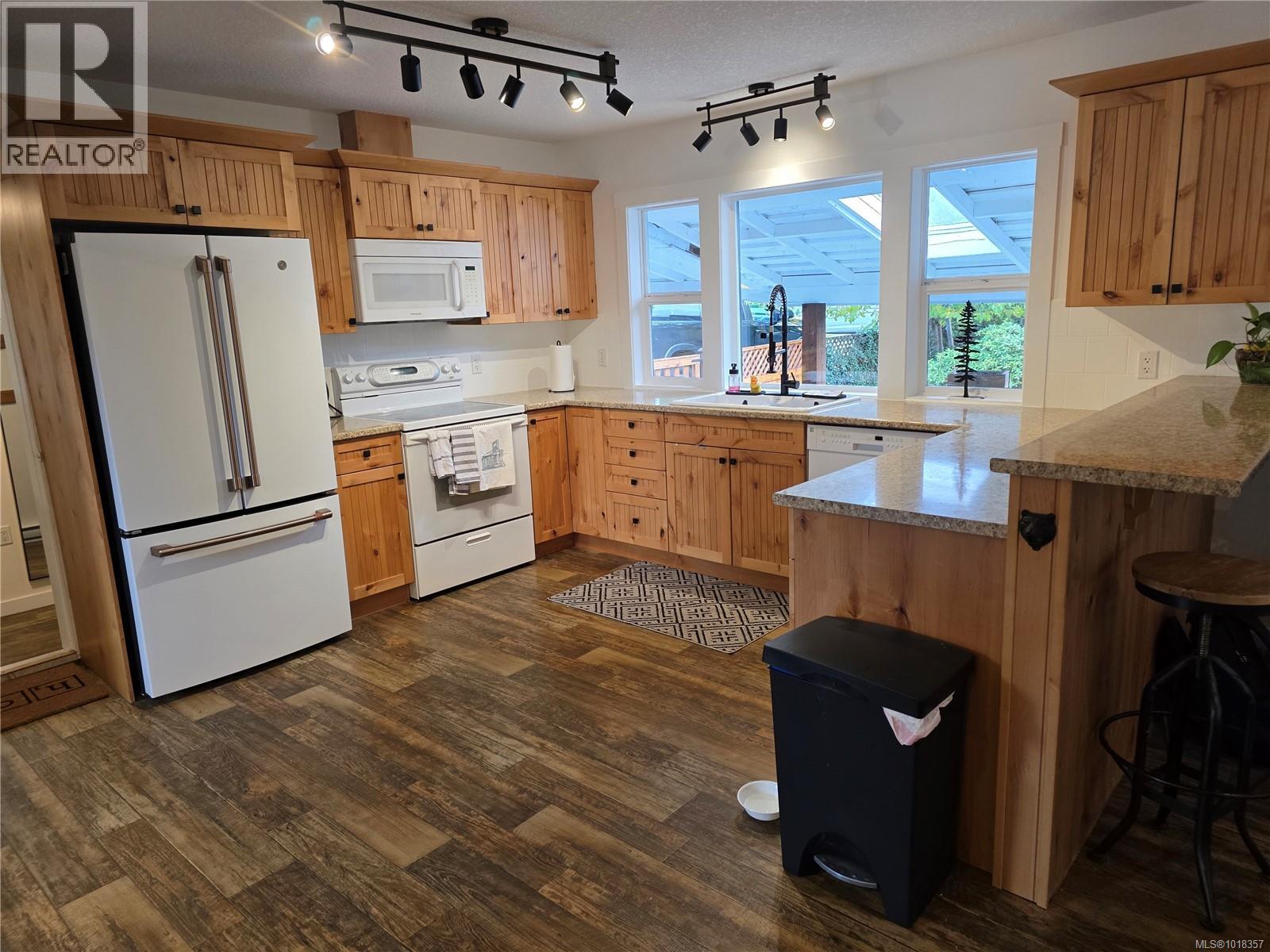 6088 Grandview Rd, Port Alberni, British Columbia  V9Y 8W1 - Photo 7 - 1018357