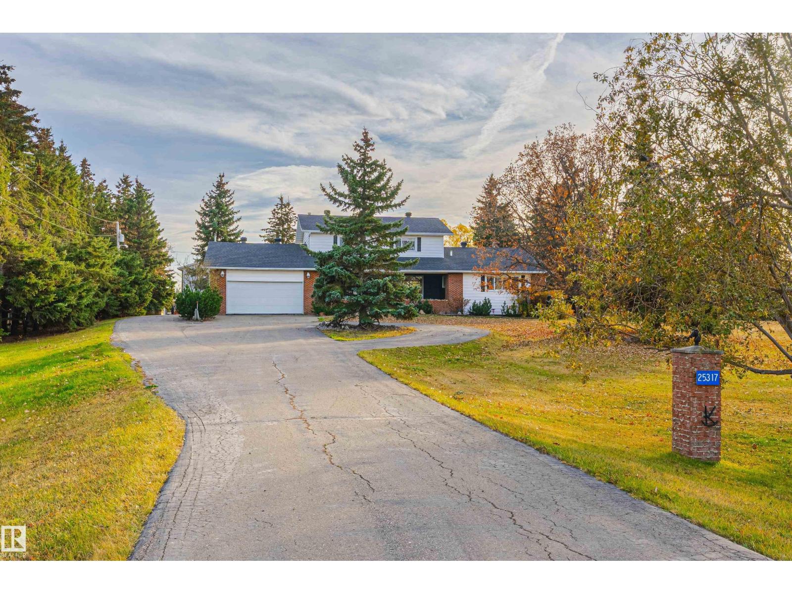 25317 Twp 580, Rural Sturgeon County, Alberta  T0G 1L1 - Photo 2 - E4463635