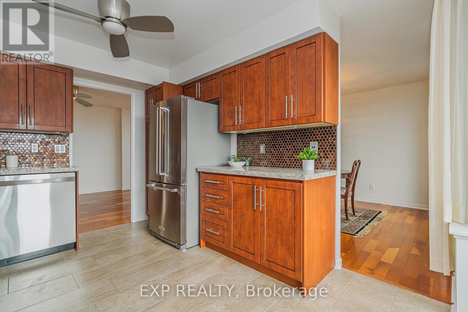 2305 - 2305-1500 Riverside Drive, Ottawa, Ontario  K1G 4J4 - Photo 13 - X12483963