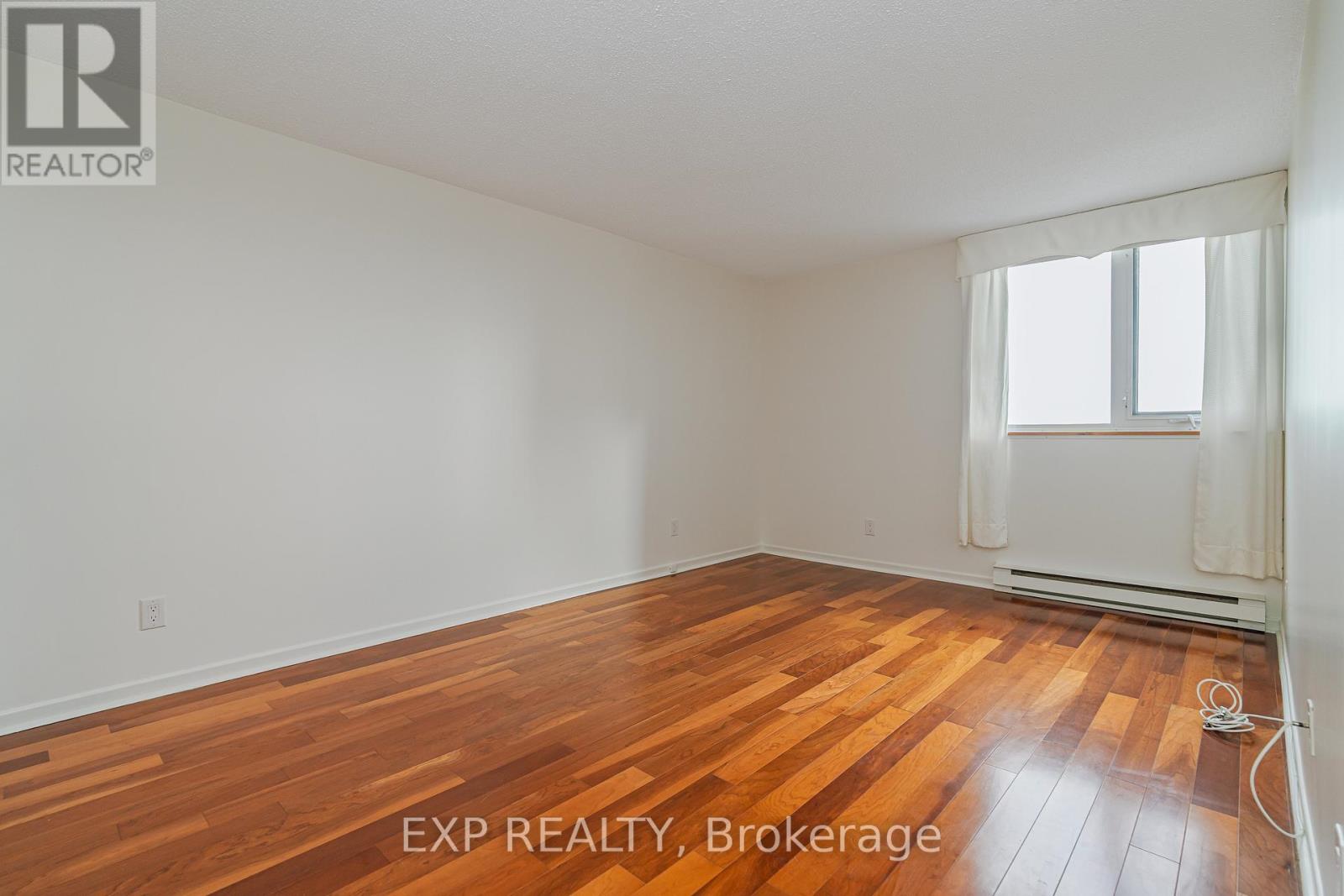 2305 - 2305-1500 Riverside Drive, Ottawa, Ontario  K1G 4J4 - Photo 17 - X12483963