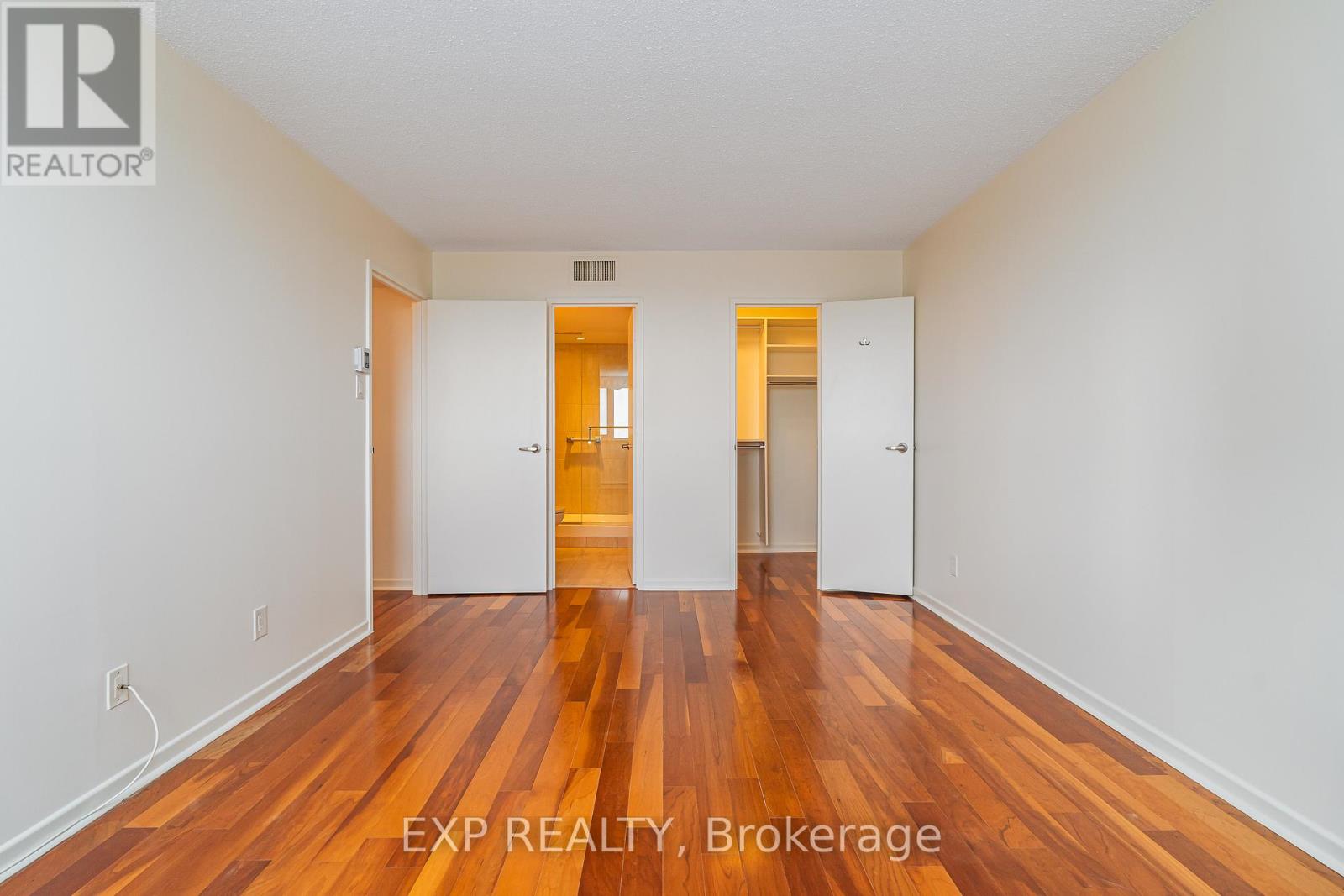 2305 - 2305-1500 Riverside Drive, Ottawa, Ontario  K1G 4J4 - Photo 18 - X12483963