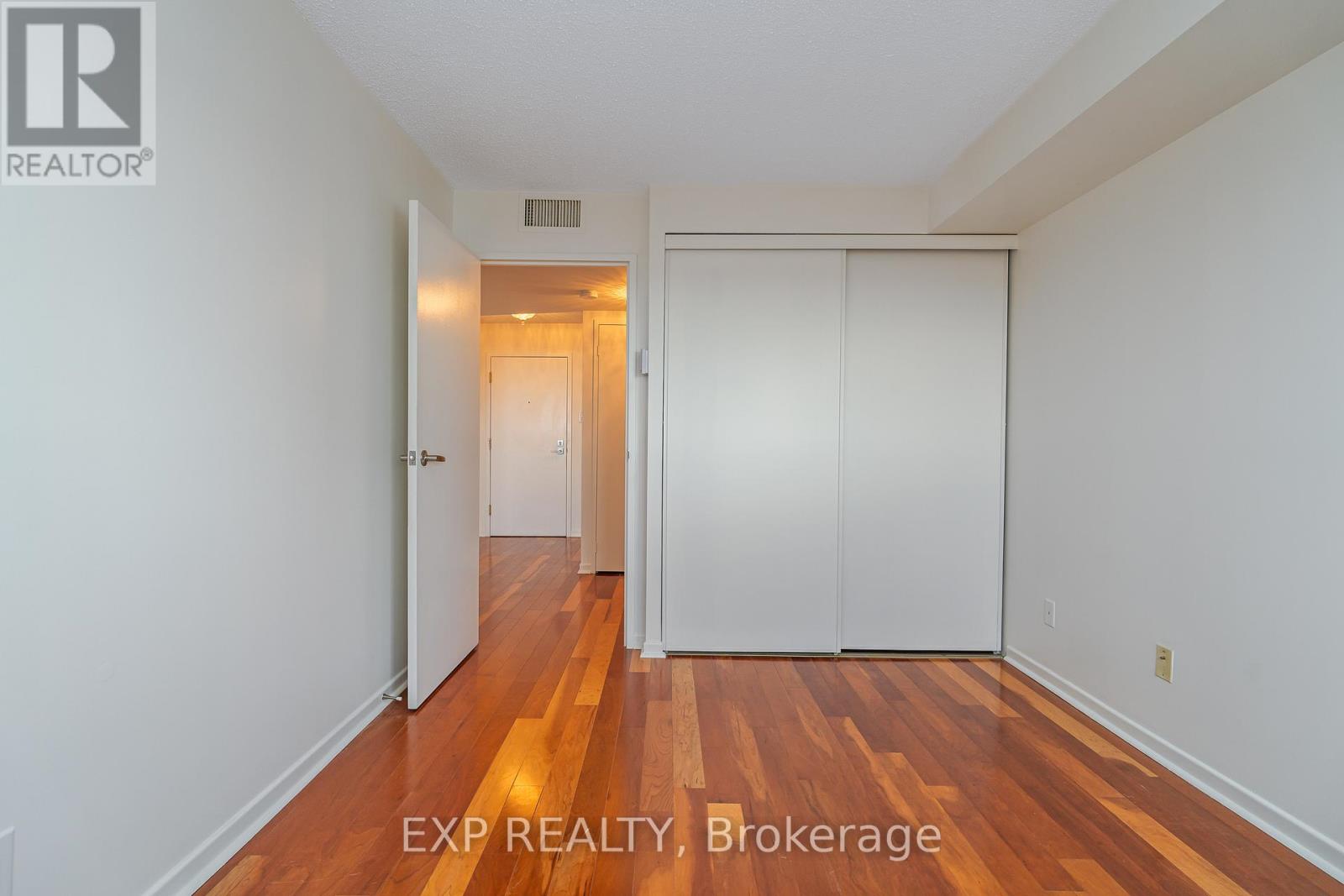2305 - 2305-1500 Riverside Drive, Ottawa, Ontario  K1G 4J4 - Photo 24 - X12483963