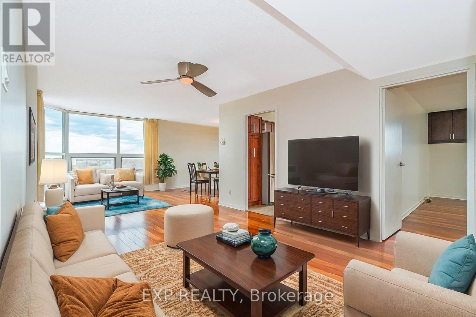2305 - 2305-1500 Riverside Drive, Ottawa, Ontario  K1G 4J4 - Photo 3 - X12483963
