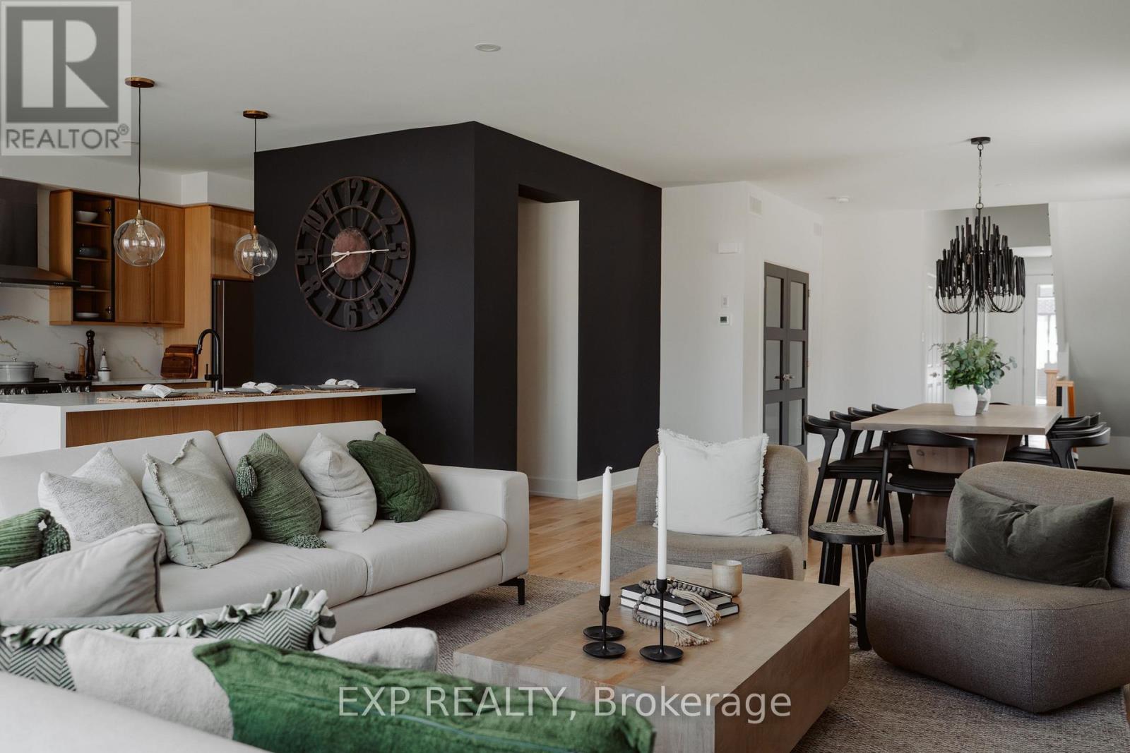153 Craig Duncan Terrace, Ottawa, Ontario  K2S 3C5 - Photo 26 - X12484004