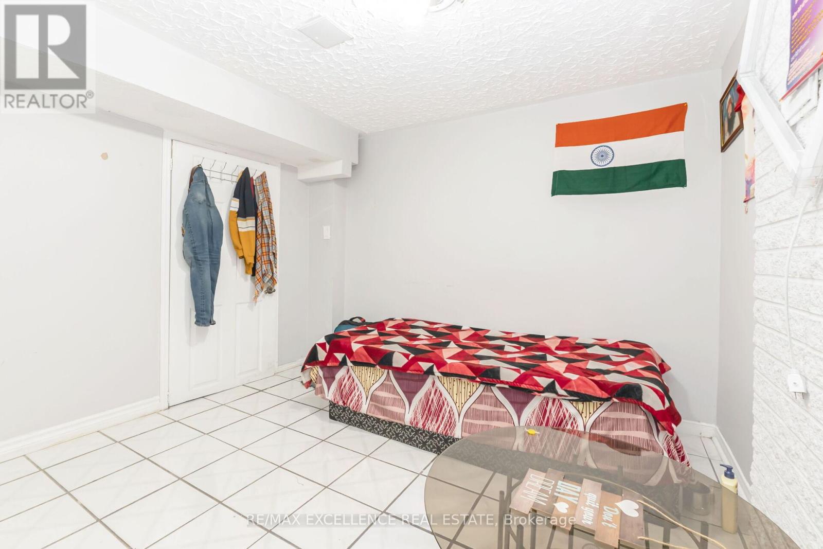 29 Faywood Drive, Brampton, Ontario  L6Y 4K3 - Photo 35 - W12483836
