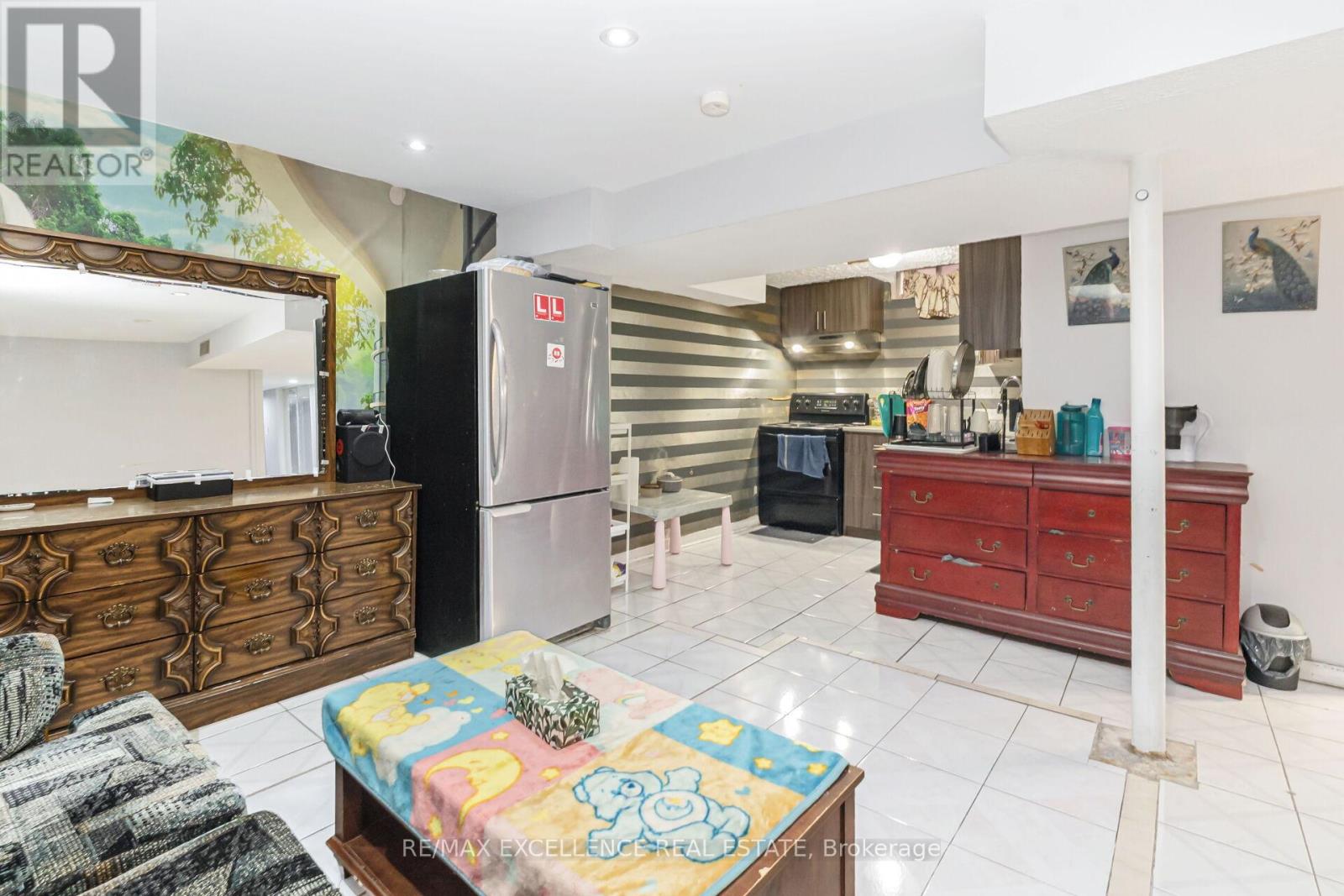 29 Faywood Drive, Brampton, Ontario  L6Y 4K3 - Photo 34 - W12483836