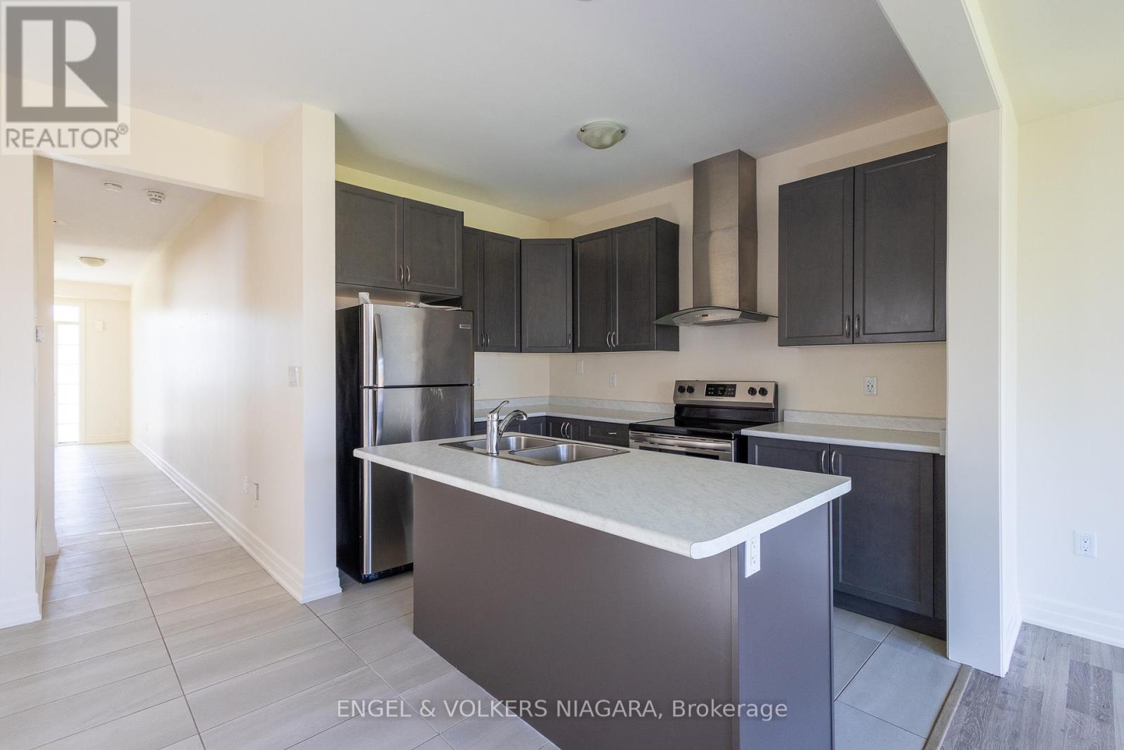 4387 Eclipse Way, Niagara Falls, Ontario  L2G 0X5 - Photo 14 - X12484022