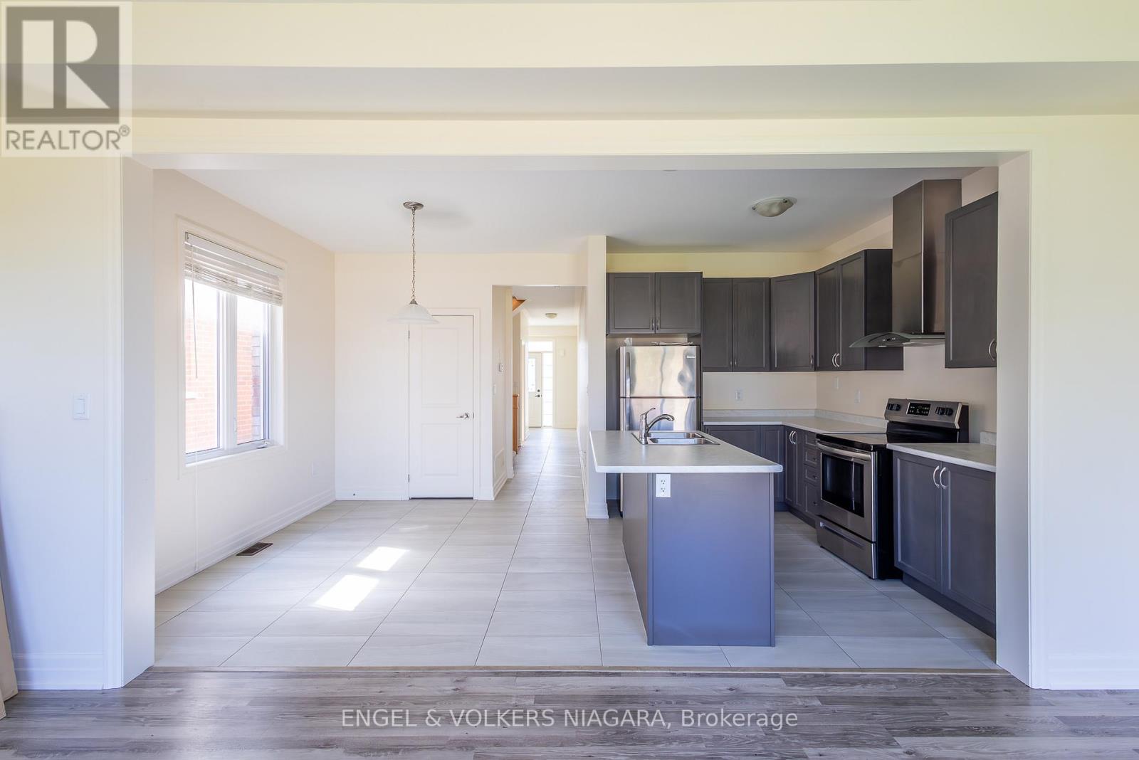 4387 Eclipse Way, Niagara Falls, Ontario  L2G 0X5 - Photo 18 - X12484022