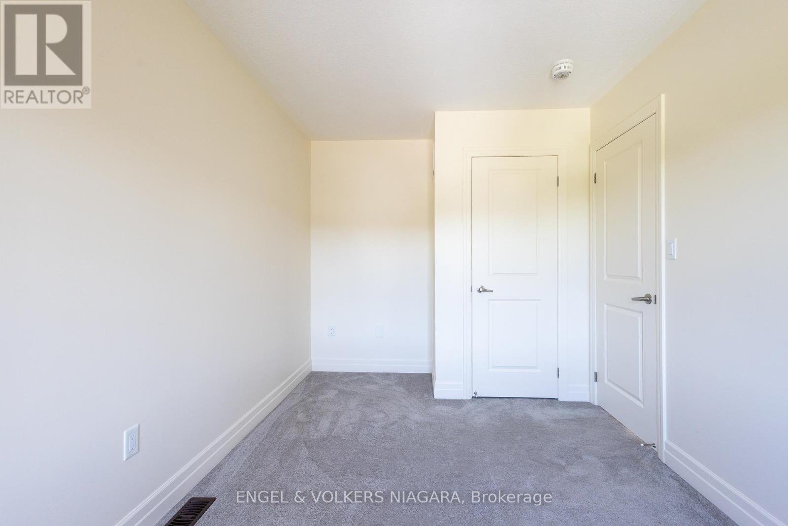 4387 Eclipse Way, Niagara Falls, Ontario  L2G 0X5 - Photo 24 - X12484022