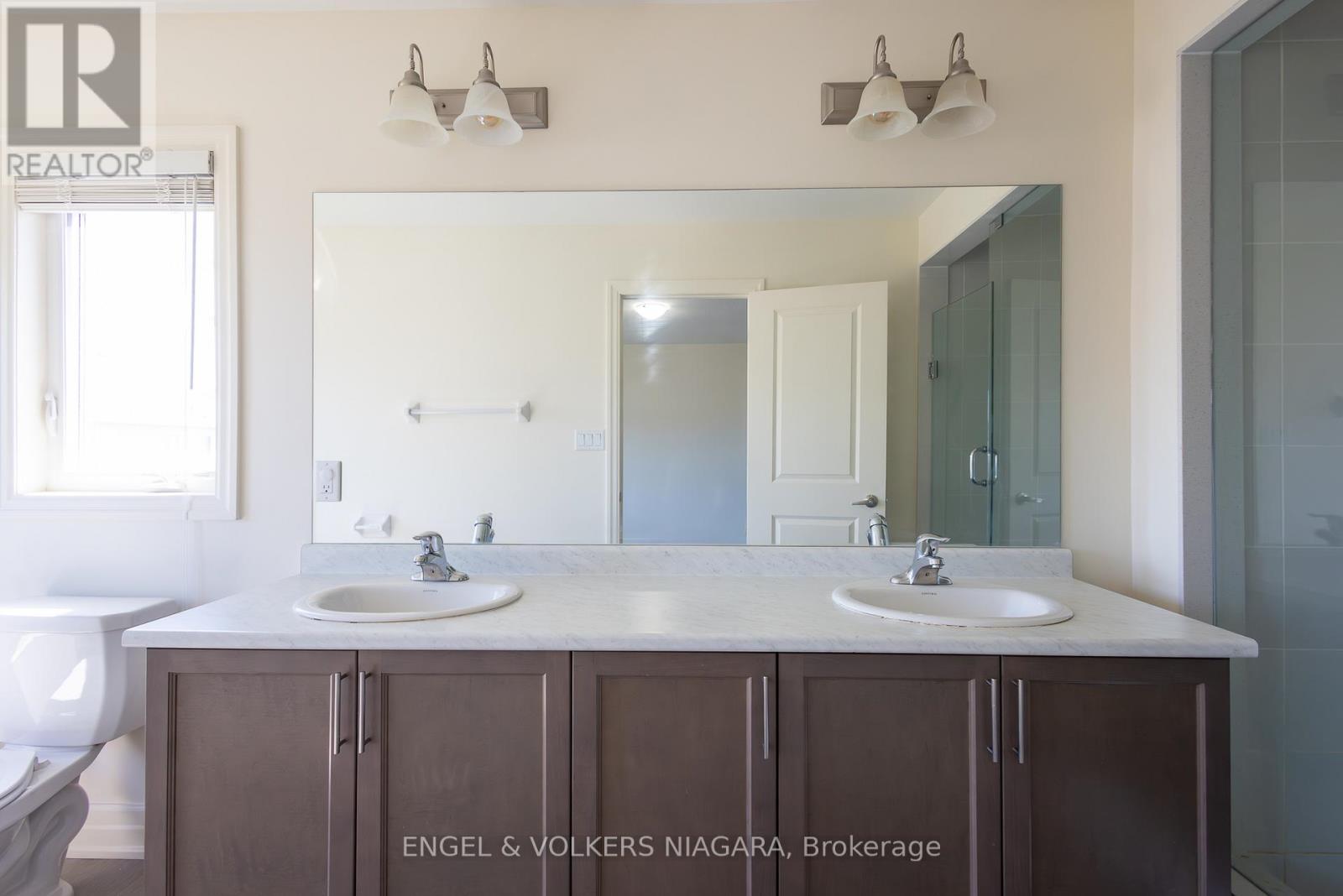 4387 Eclipse Way, Niagara Falls, Ontario  L2G 0X5 - Photo 30 - X12484022