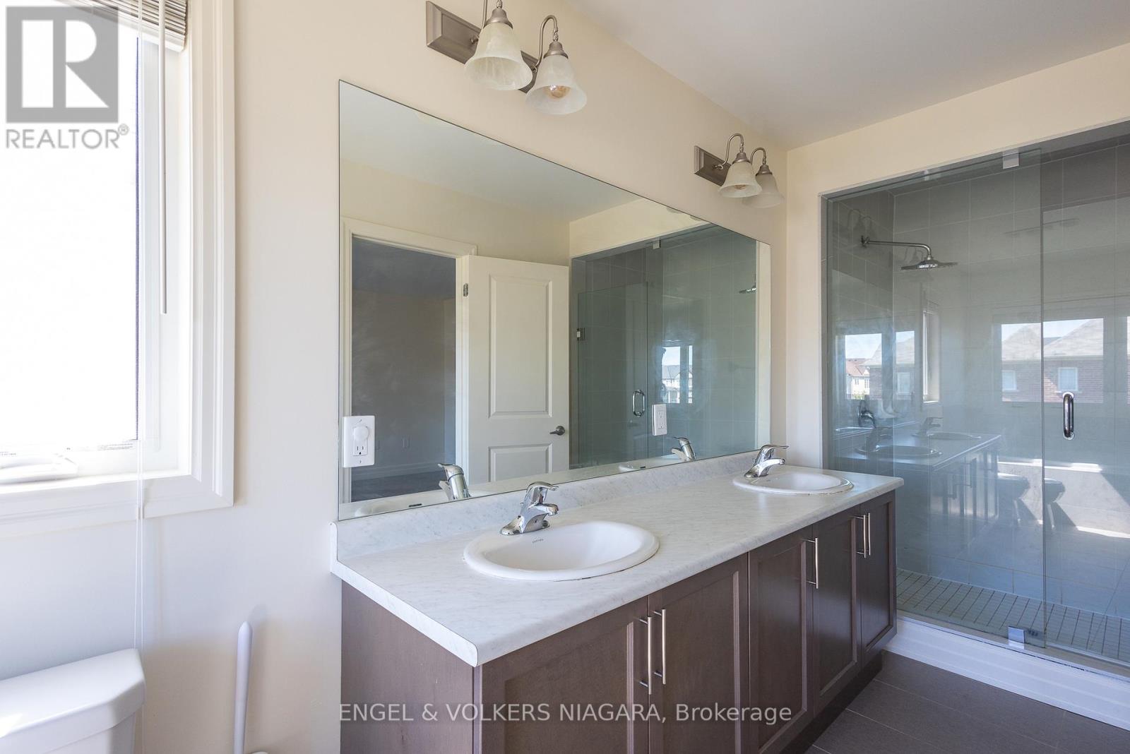 4387 Eclipse Way, Niagara Falls, Ontario  L2G 0X5 - Photo 32 - X12484022