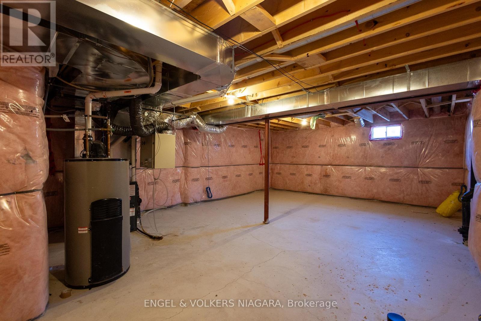 4387 Eclipse Way, Niagara Falls, Ontario  L2G 0X5 - Photo 34 - X12484022