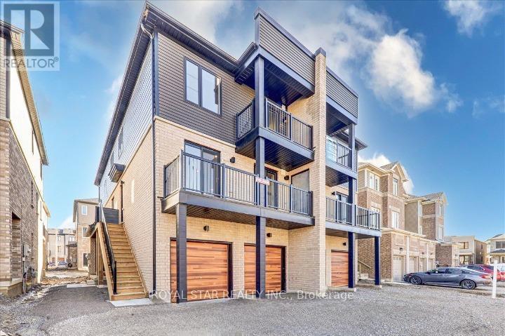 2 - 14 Pumpkin Cor Crescent, Barrie (Innis-Shore), Ontario  L9J 0C2 - Photo 4 - S12483927
