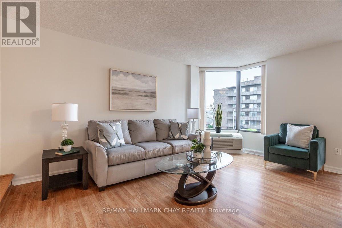204 - 181 Collier Street, Barrie (North Shore), Ontario  L4M 5L6 - Photo 17 - S12483929