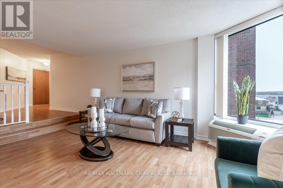 204 - 181 Collier Street, Barrie (North Shore), Ontario  L4M 5L6 - Photo 18 - S12483929